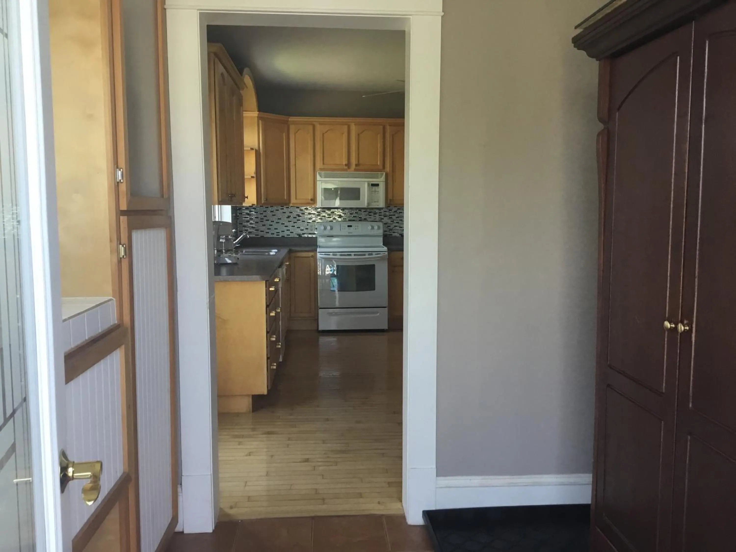 Kitchen or kitchenette in The Coastal Country House in New Brunswick