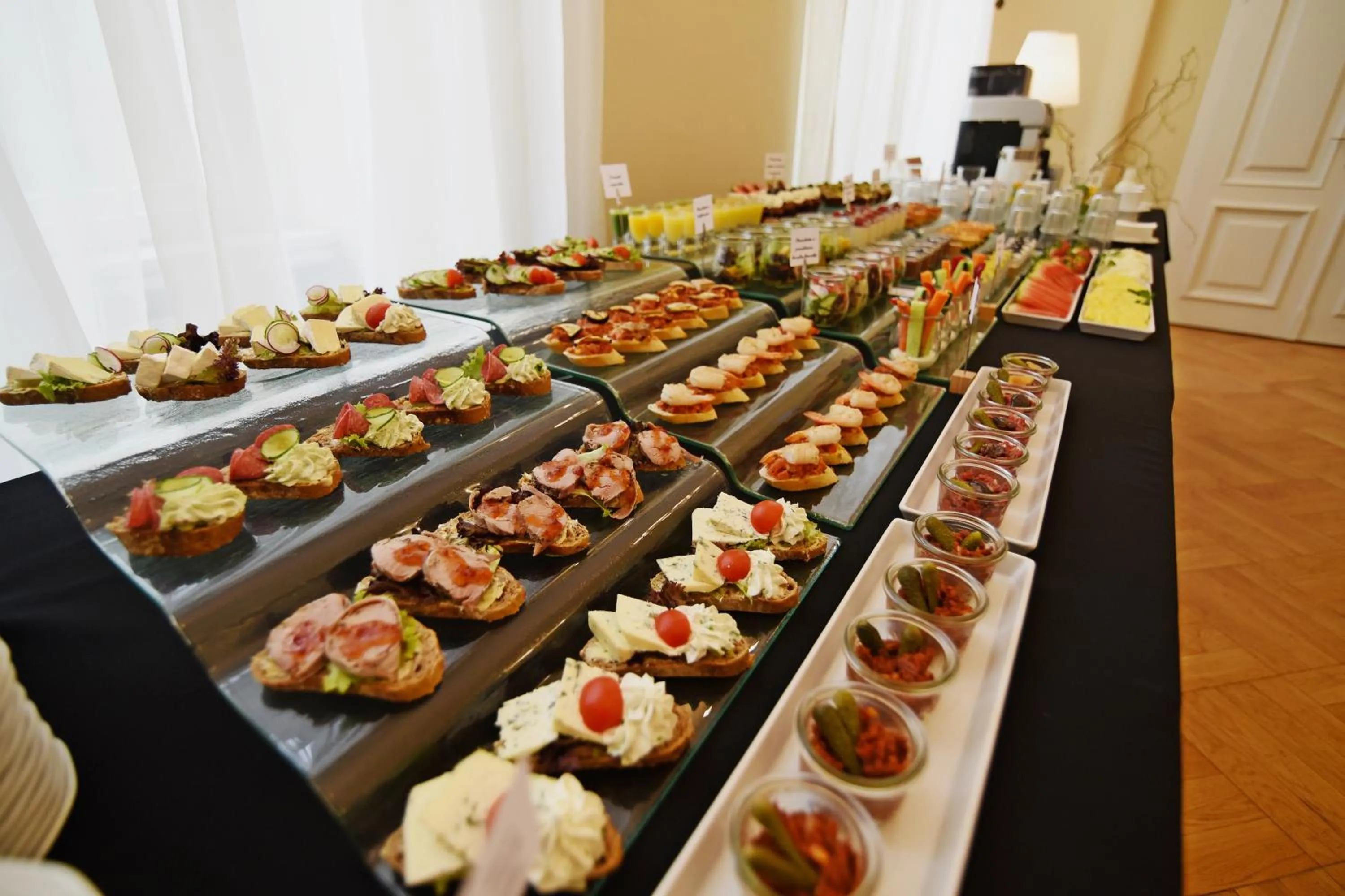 Food and drinks in Pałac Pakosław