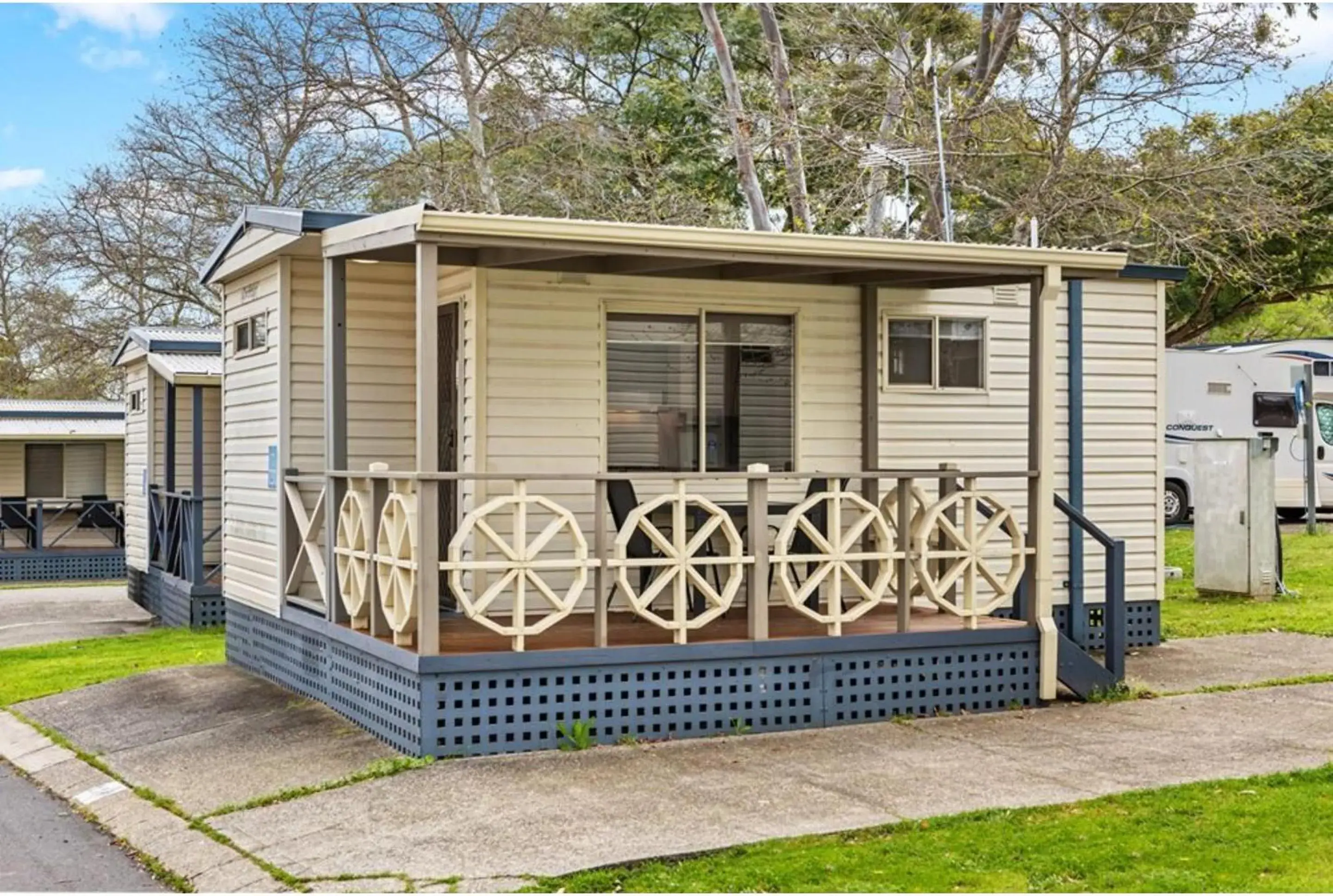 Standard Studio Cabin - Pet Friendly in Discovery Parks - Swan Valley Standard Studio Cabin - Pet Friendly in Discovery Parks - Swan Valley