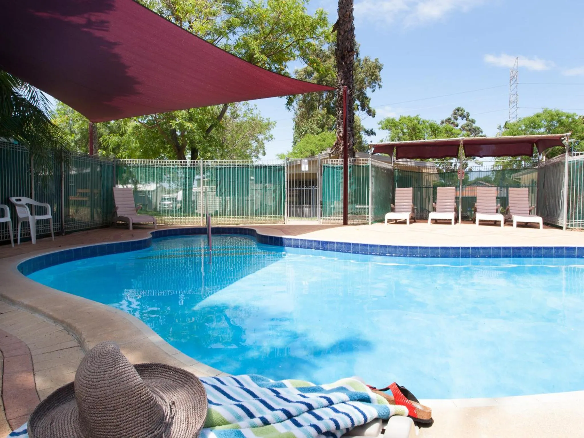 Swimming pool in Discovery Parks - Swan Valley