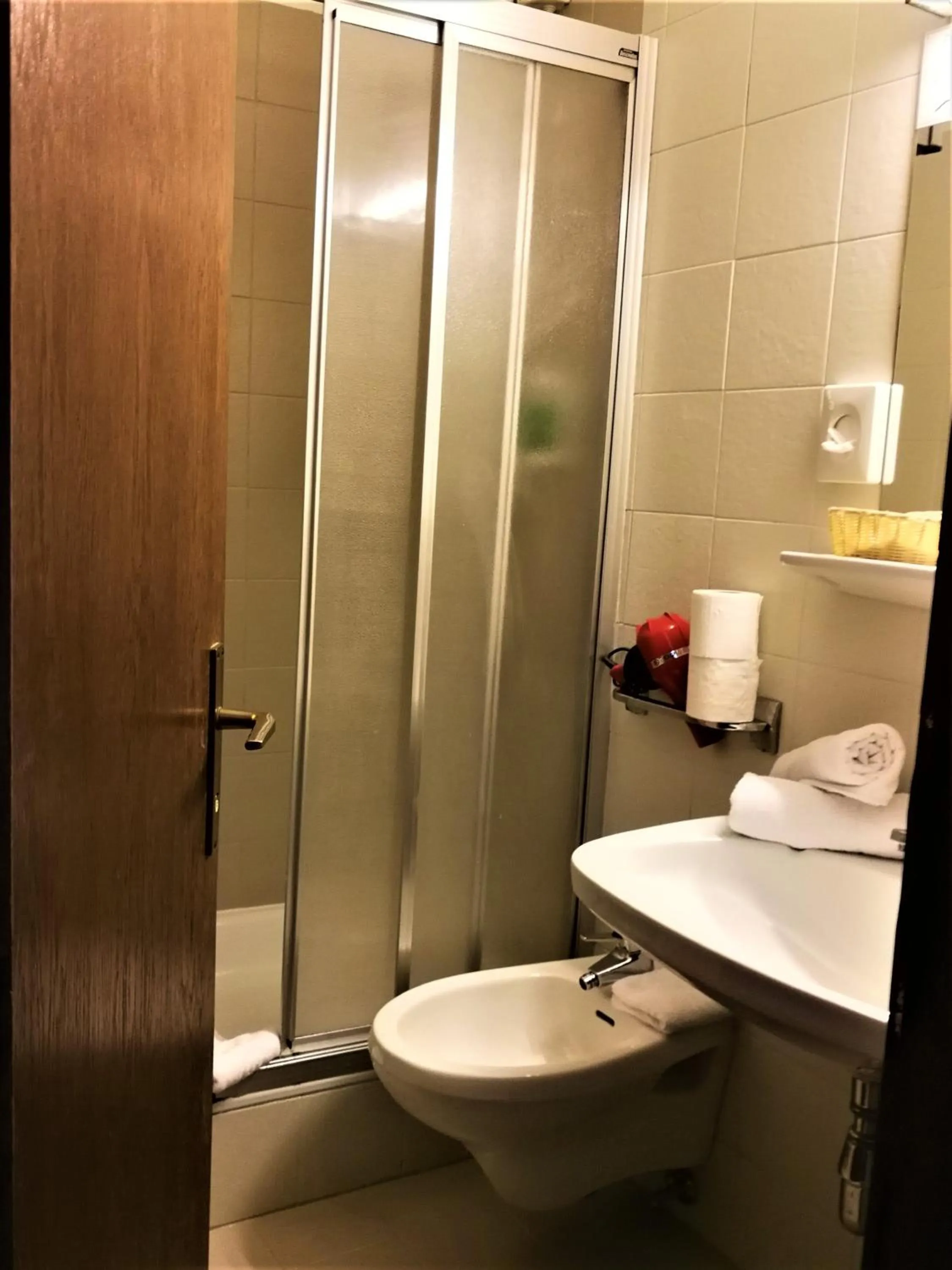 Bathroom in Hotel Vernagt