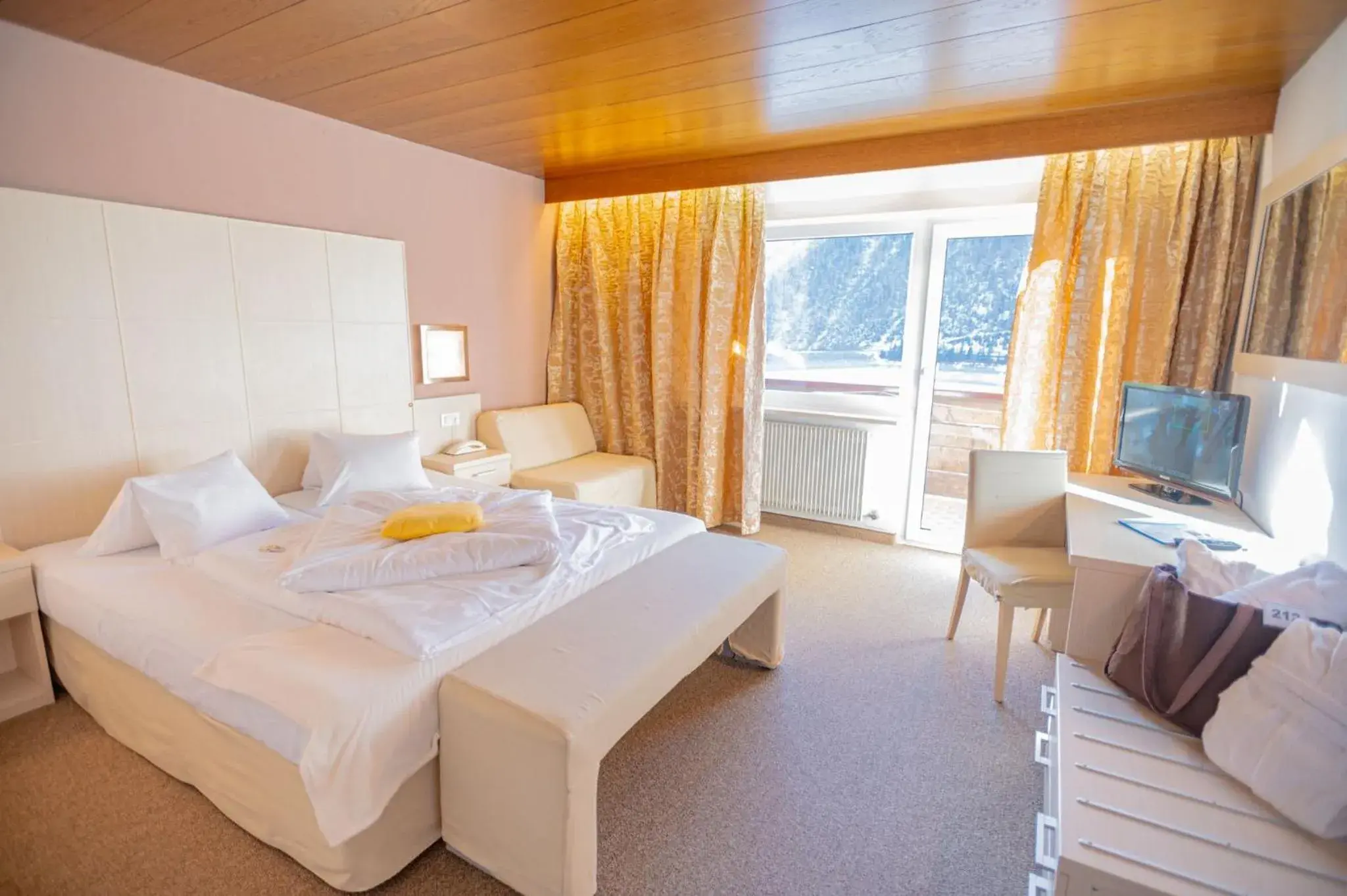 Double or Twin Room in Hotel Vernagt Double or Twin Room in Hotel Vernagt