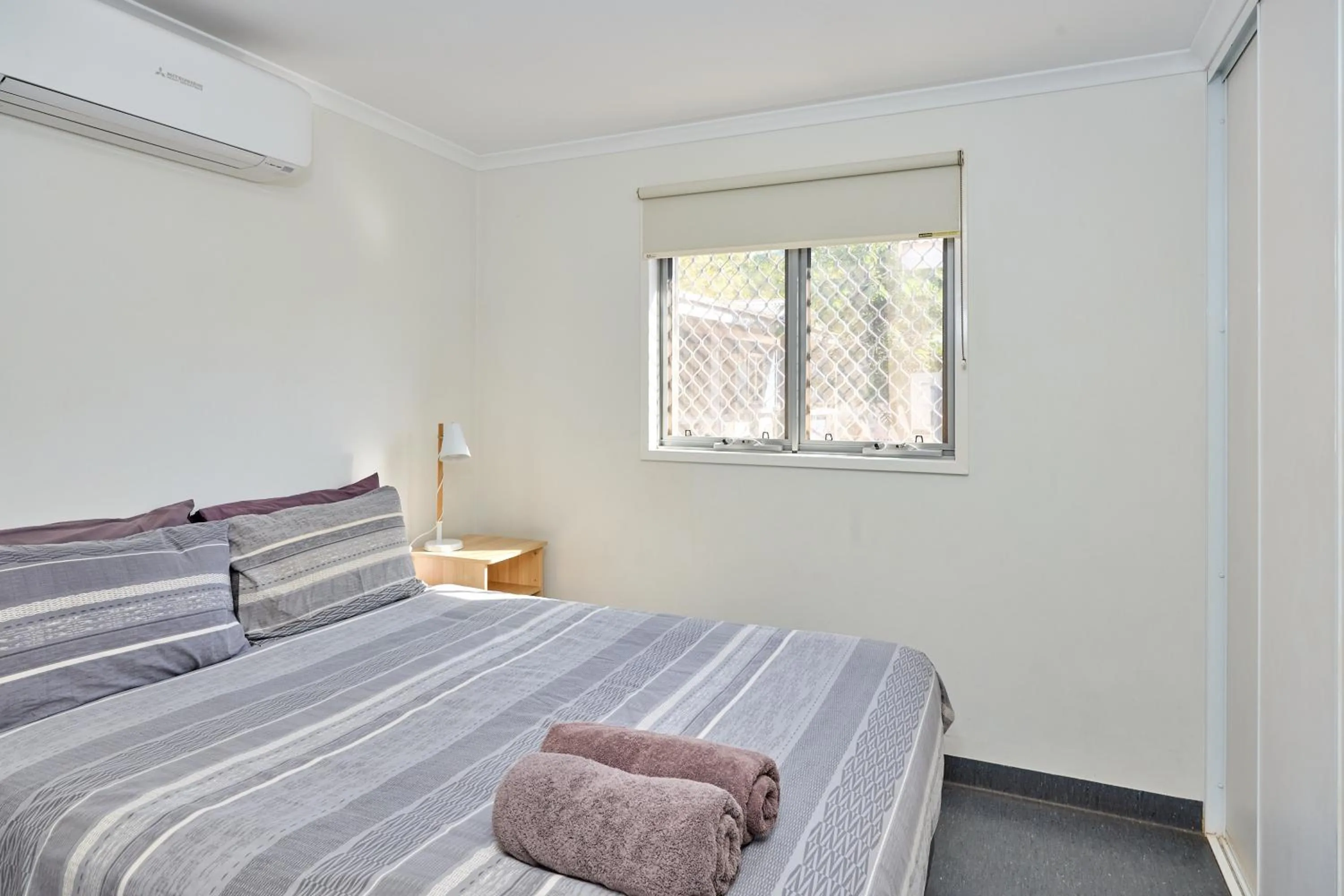 Bedroom, Bed in RAC Exmouth Cape Holiday Park