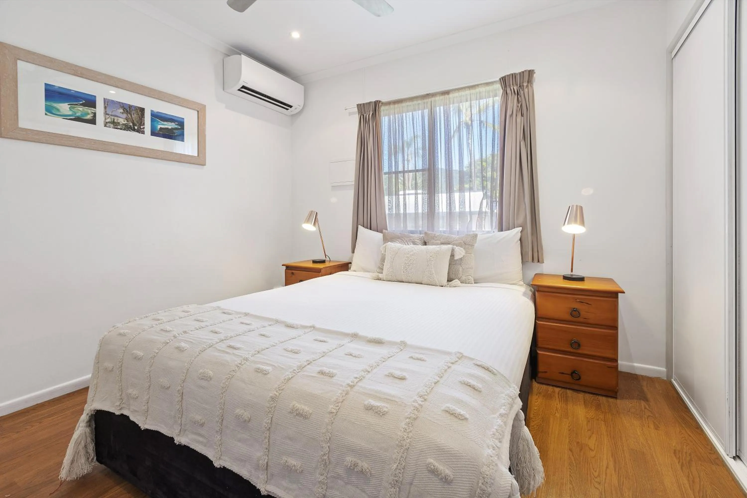 Bed in Tasman Holiday Parks - Airlie Beach