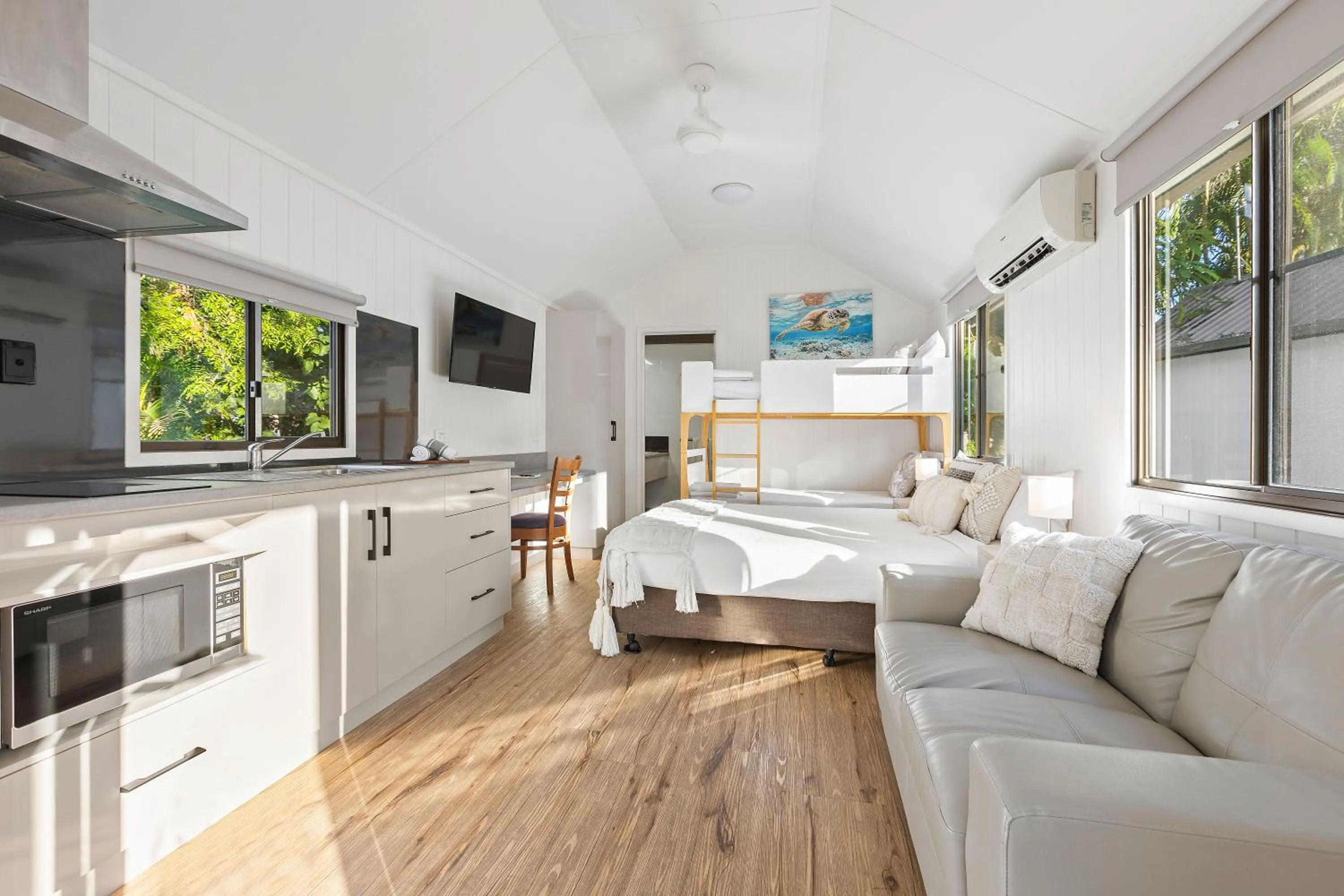 TV and multimedia in Tasman Holiday Parks - Airlie Beach