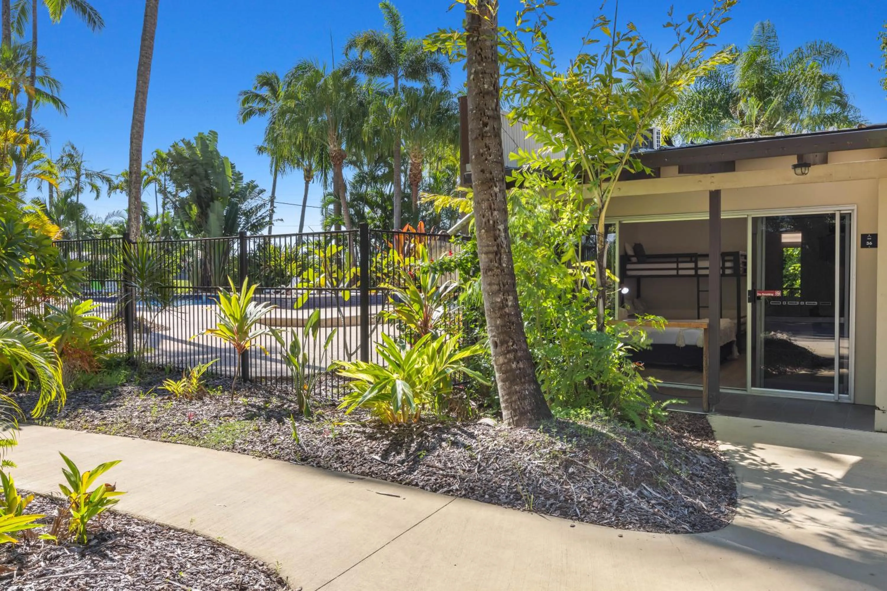 Property building in Tasman Holiday Parks - Airlie Beach