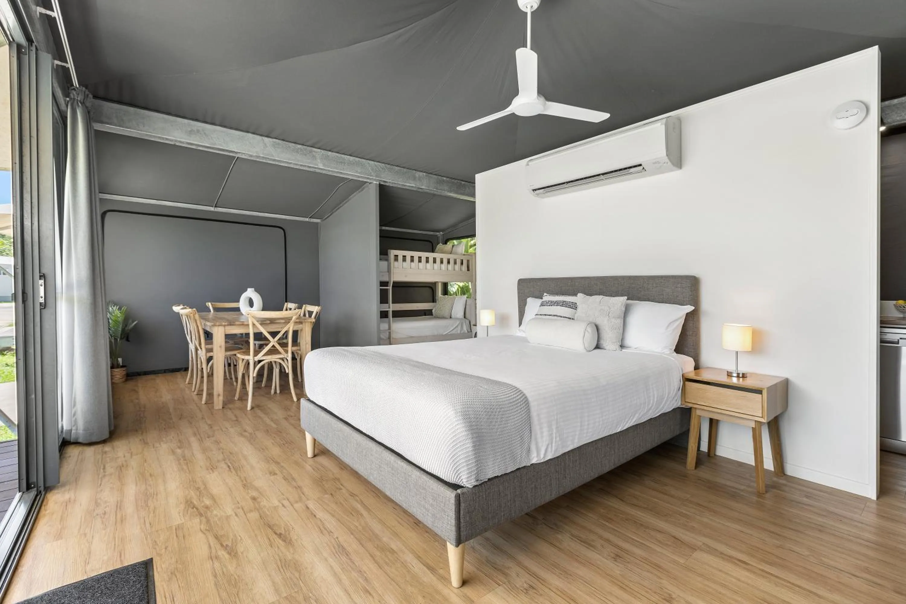 Bed in Tasman Holiday Parks - Airlie Beach