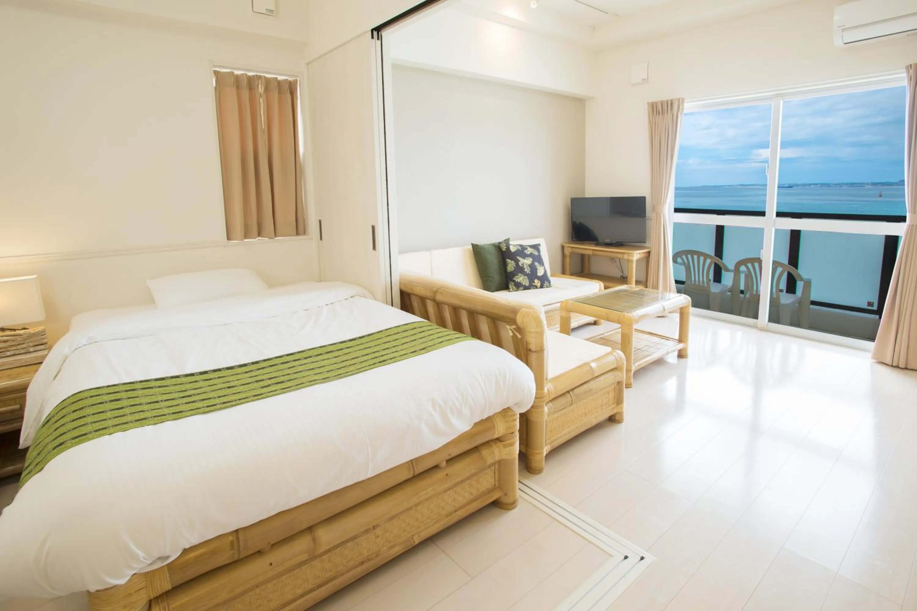 Bathroom, Bed in Costa Bella Condominium Resort