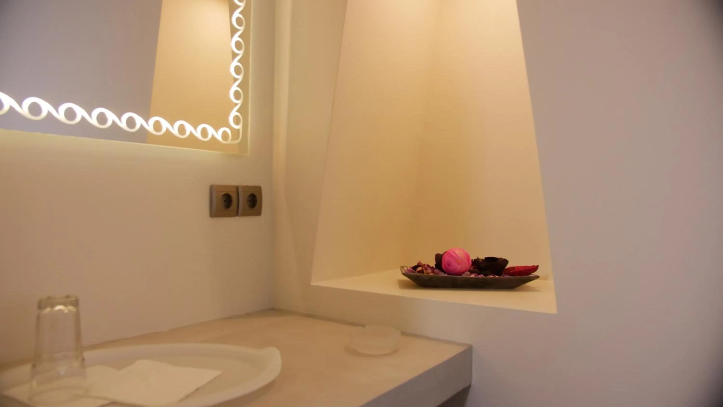Bathroom in Boutique Rooms "O"