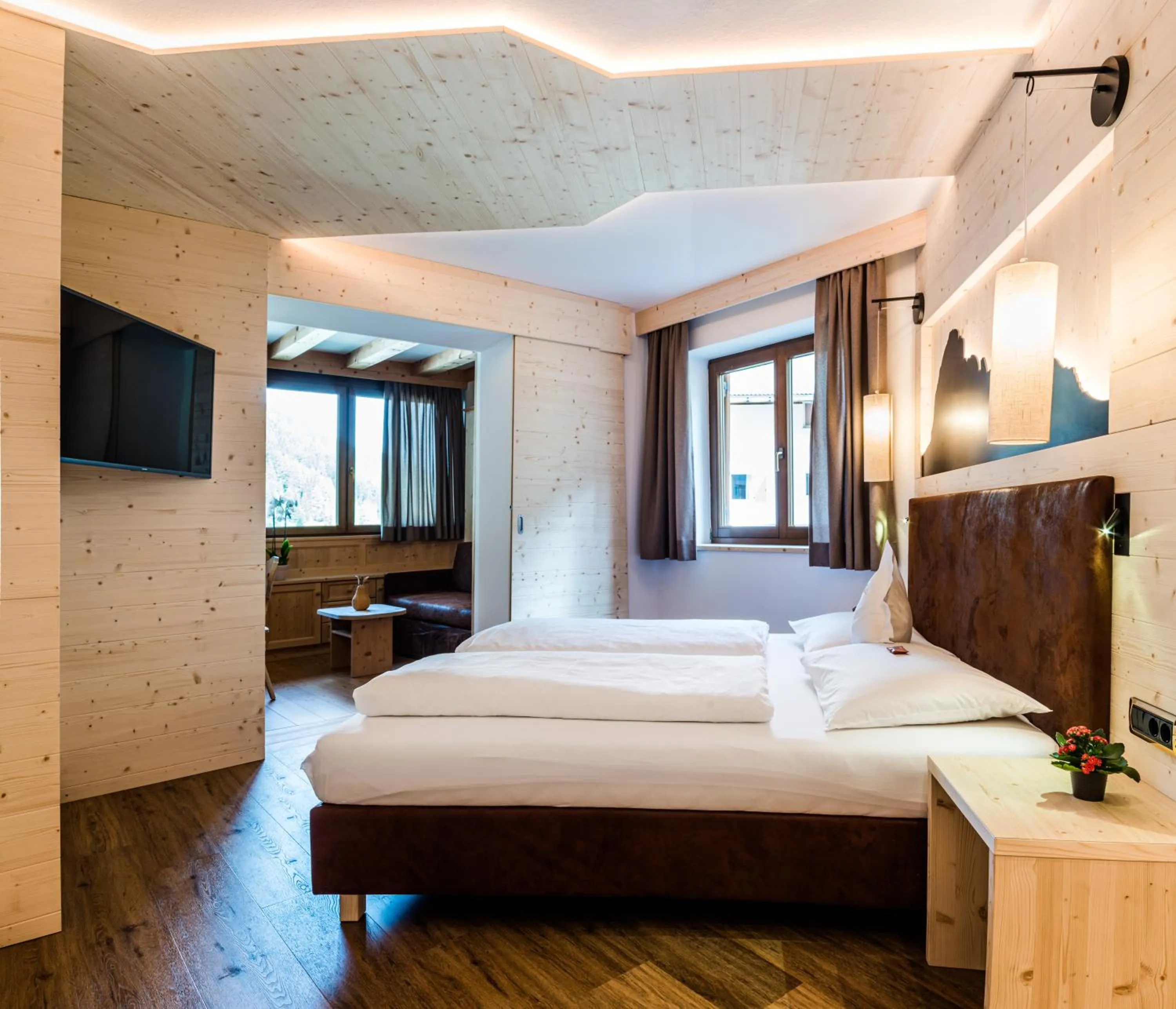 Photo of the whole room, Bed in Garni Hotel and Apartments Wildbach