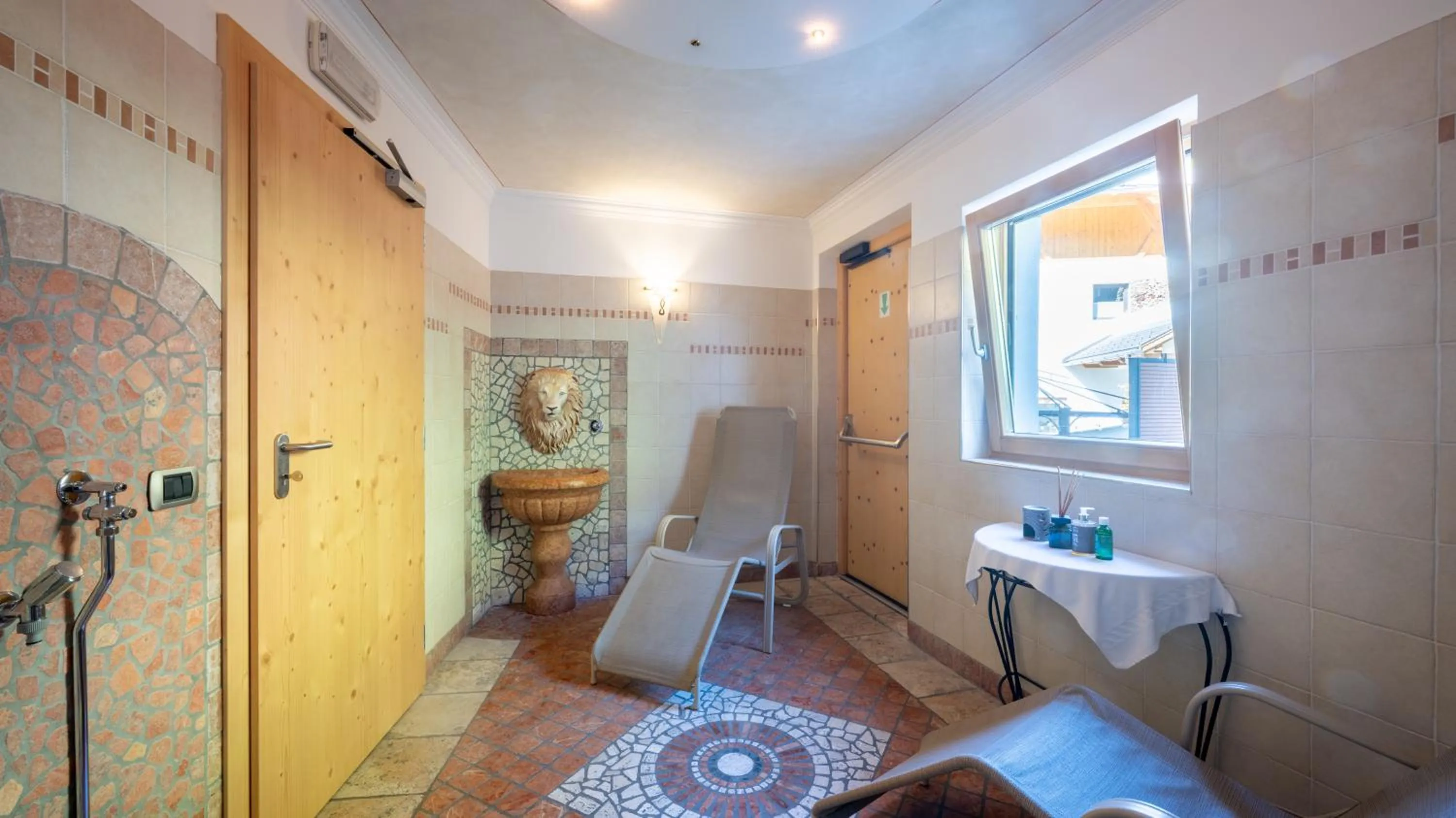 Sauna in Garni Hotel and Apartments Wildbach