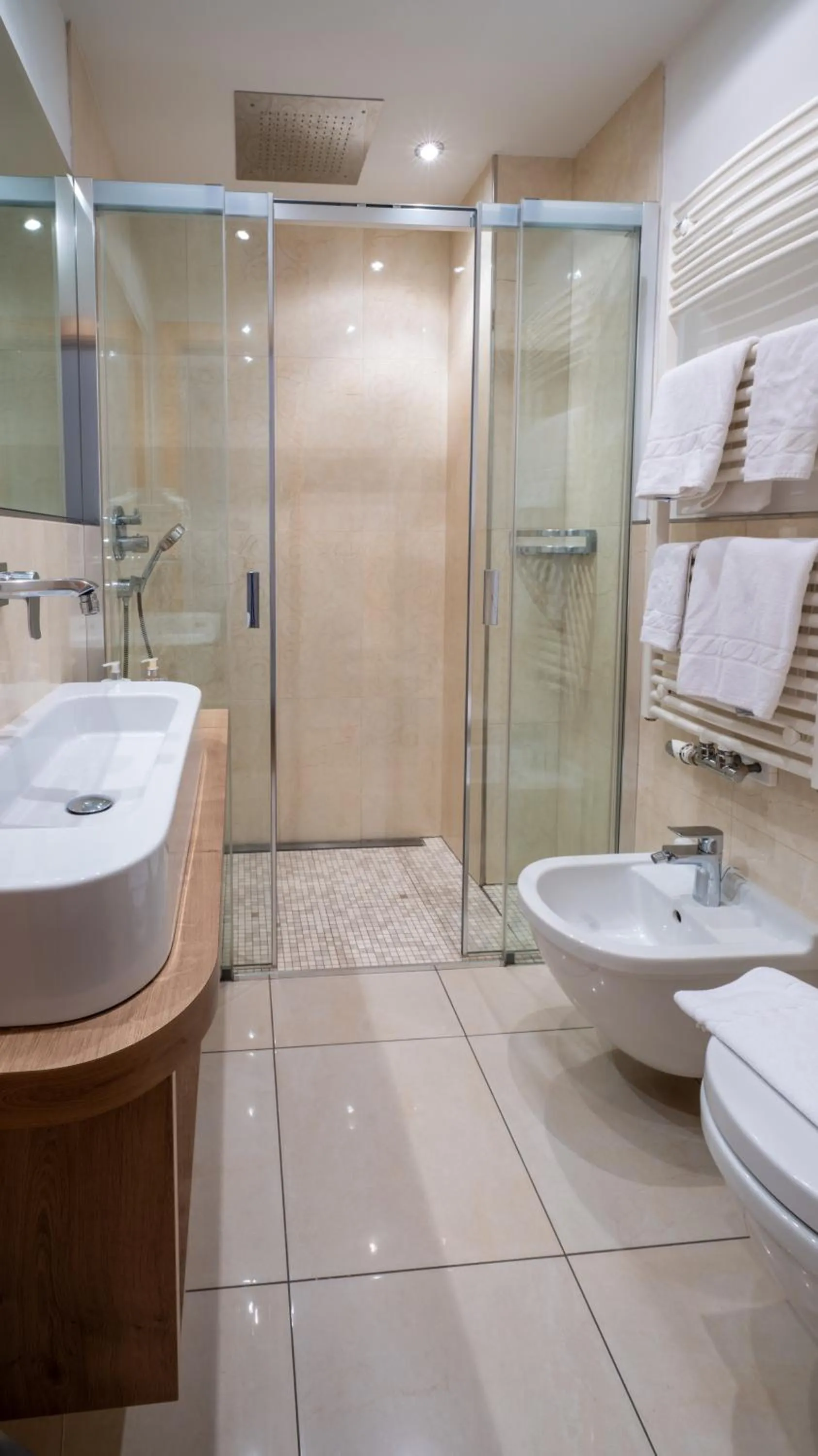 Bathroom in Garni Hotel and Apartments Wildbach