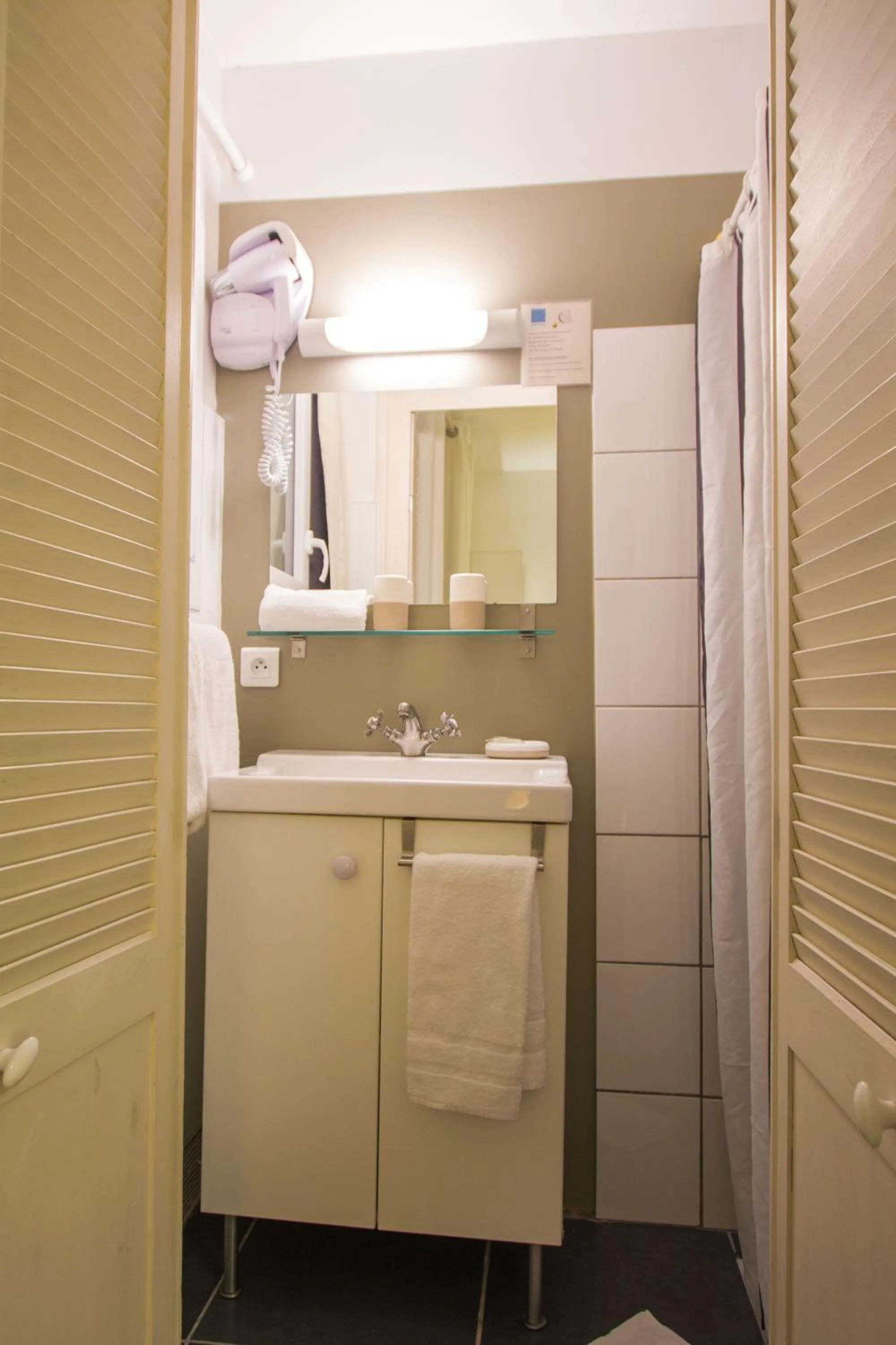 Bathroom in Casa Cosy Le Pouliguen