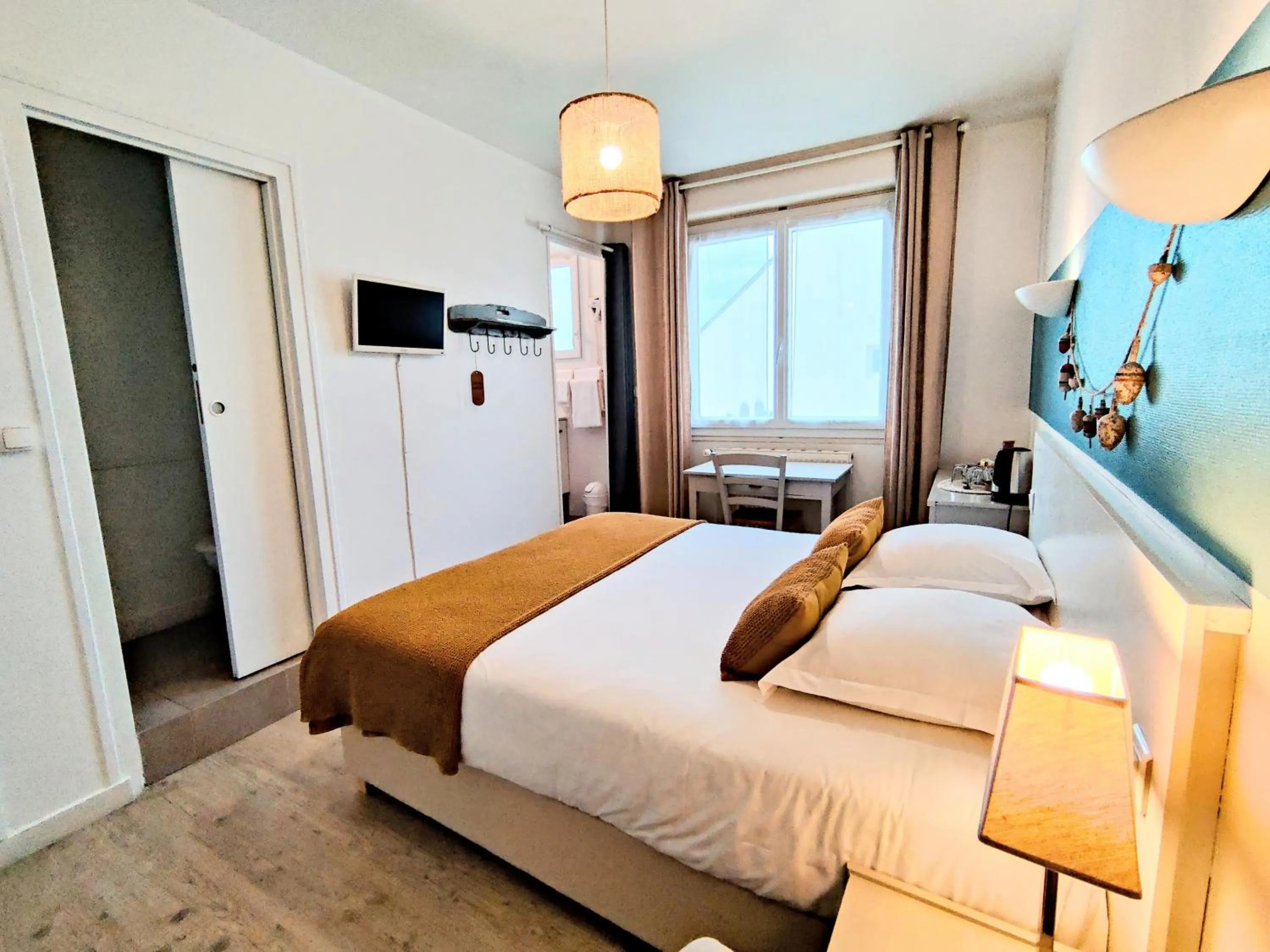 Photo of the whole room, Bed in Casa Cosy Le Pouliguen