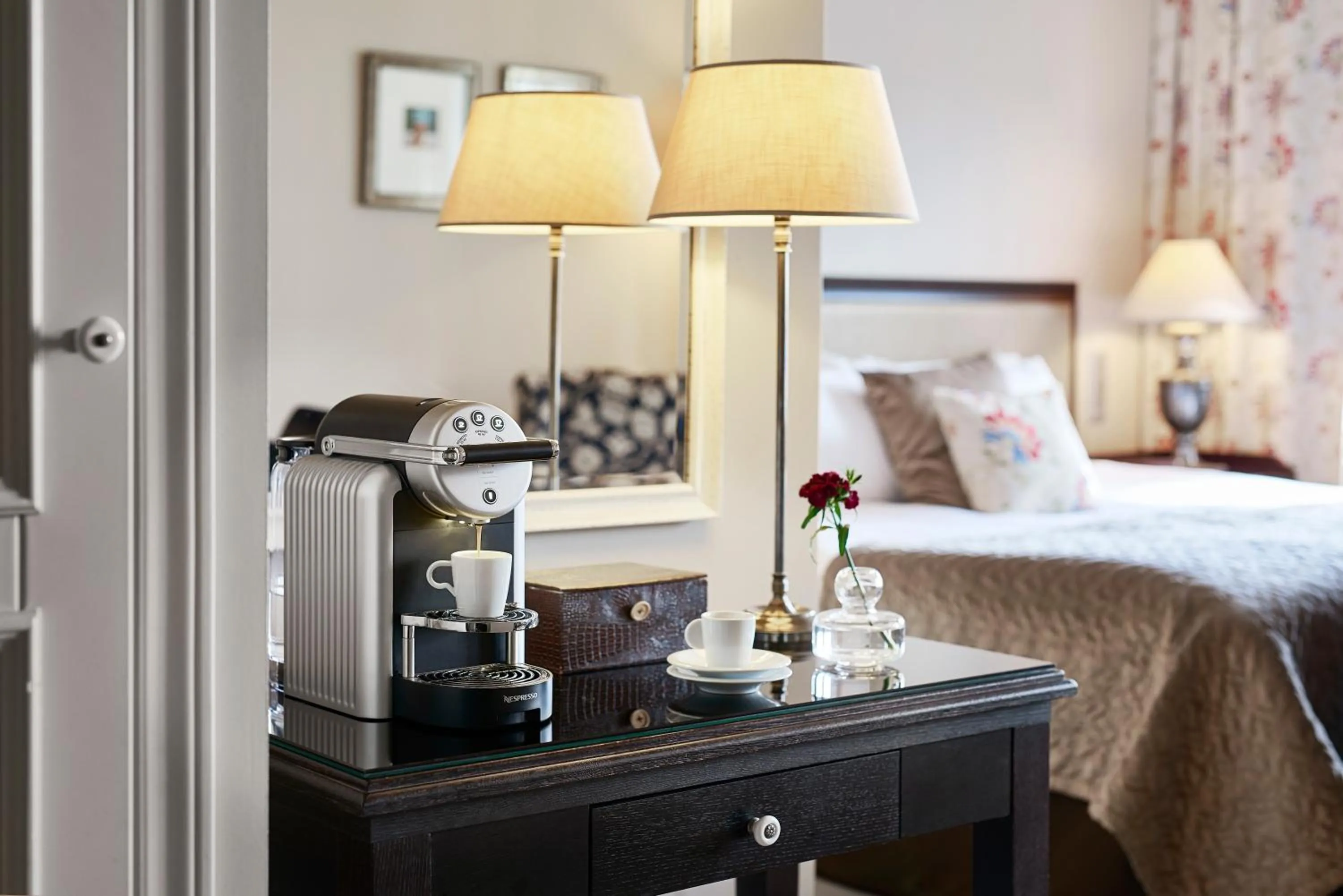 Coffee/tea facilities, Bed in Hotel Haven