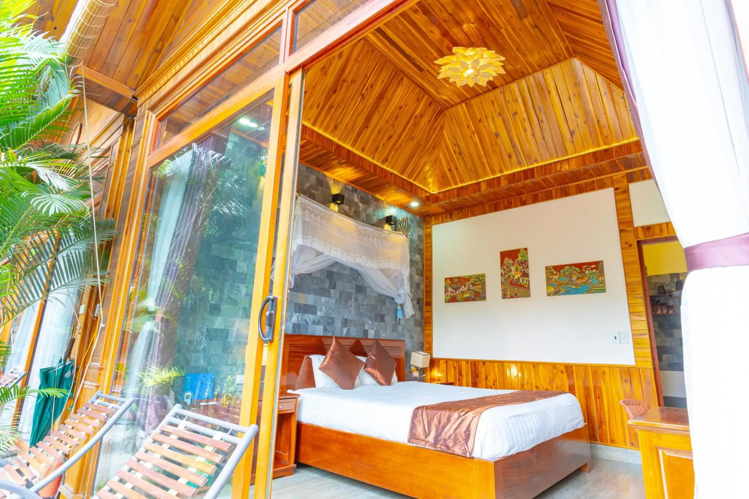 Deluxe Double Room with Bath in Green Mountain Homestay Deluxe Double Room with Bath in Green Mountain Homestay