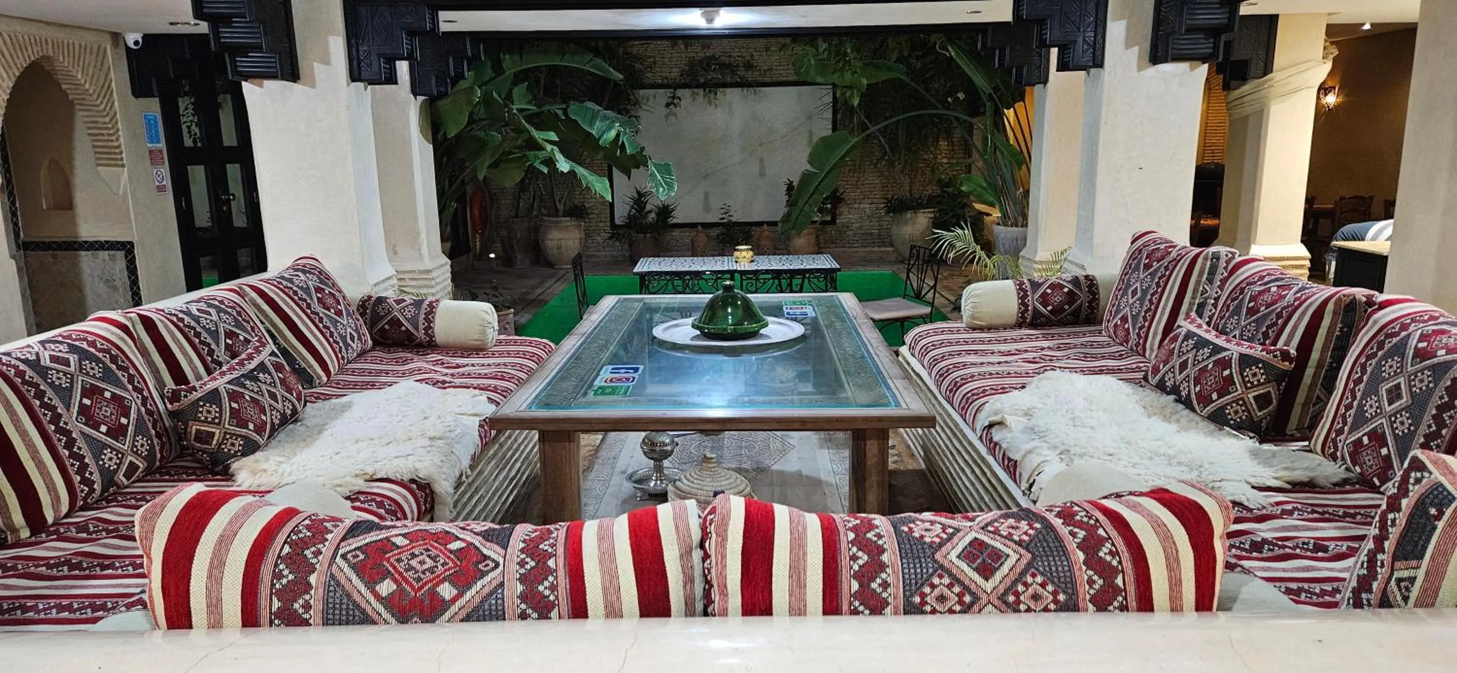 Lobby or reception in Riad Dar Haven