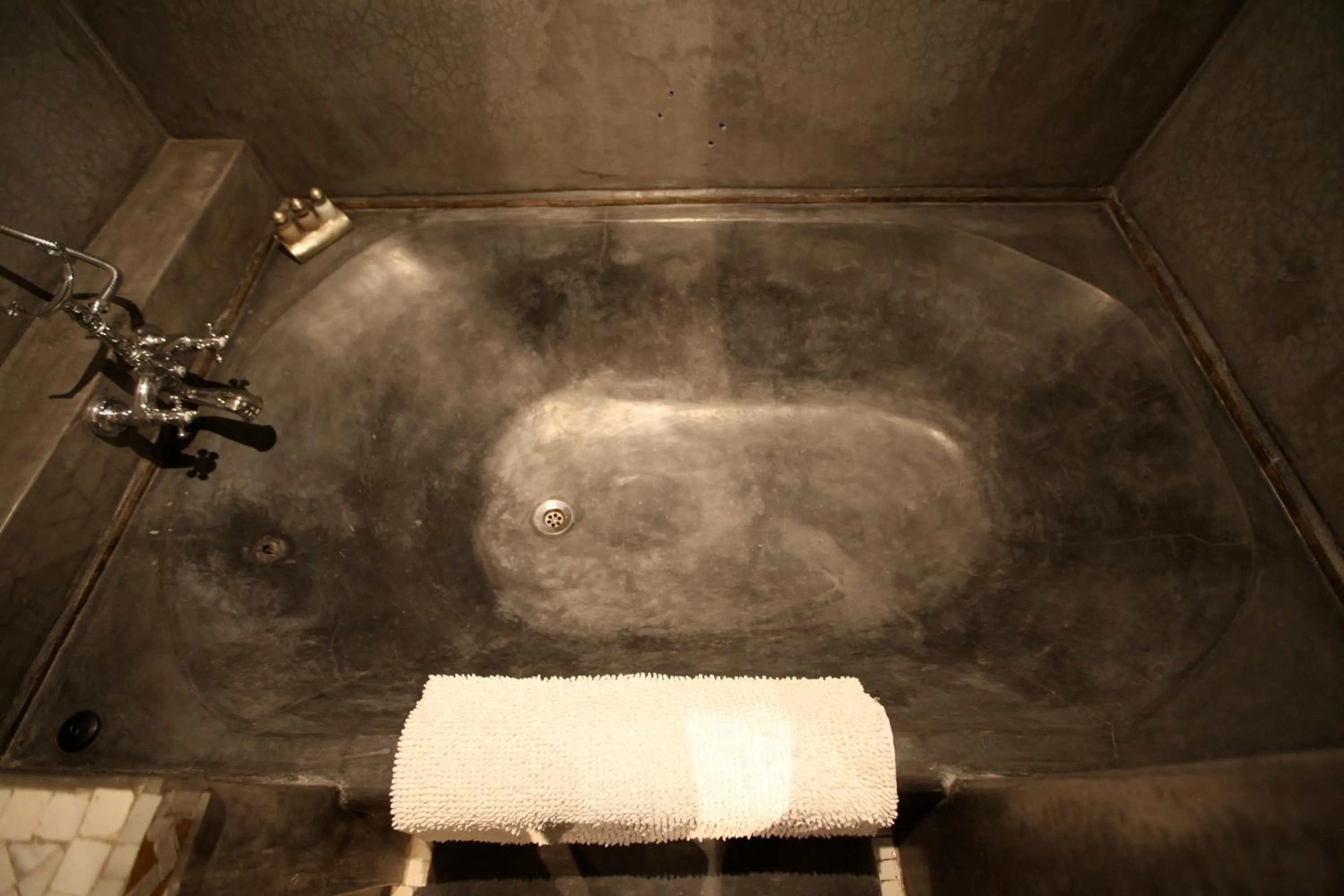 Bathroom in Riad Dar Haven