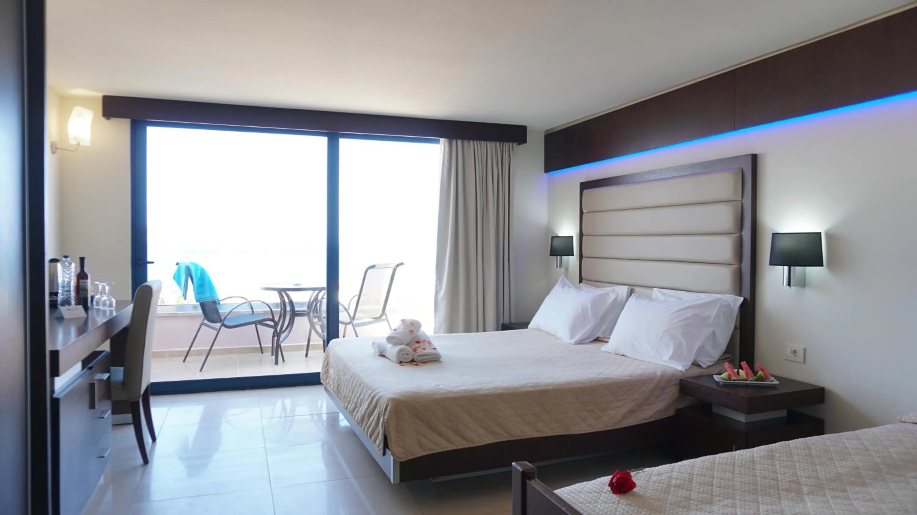 Bed in Galini Sea View