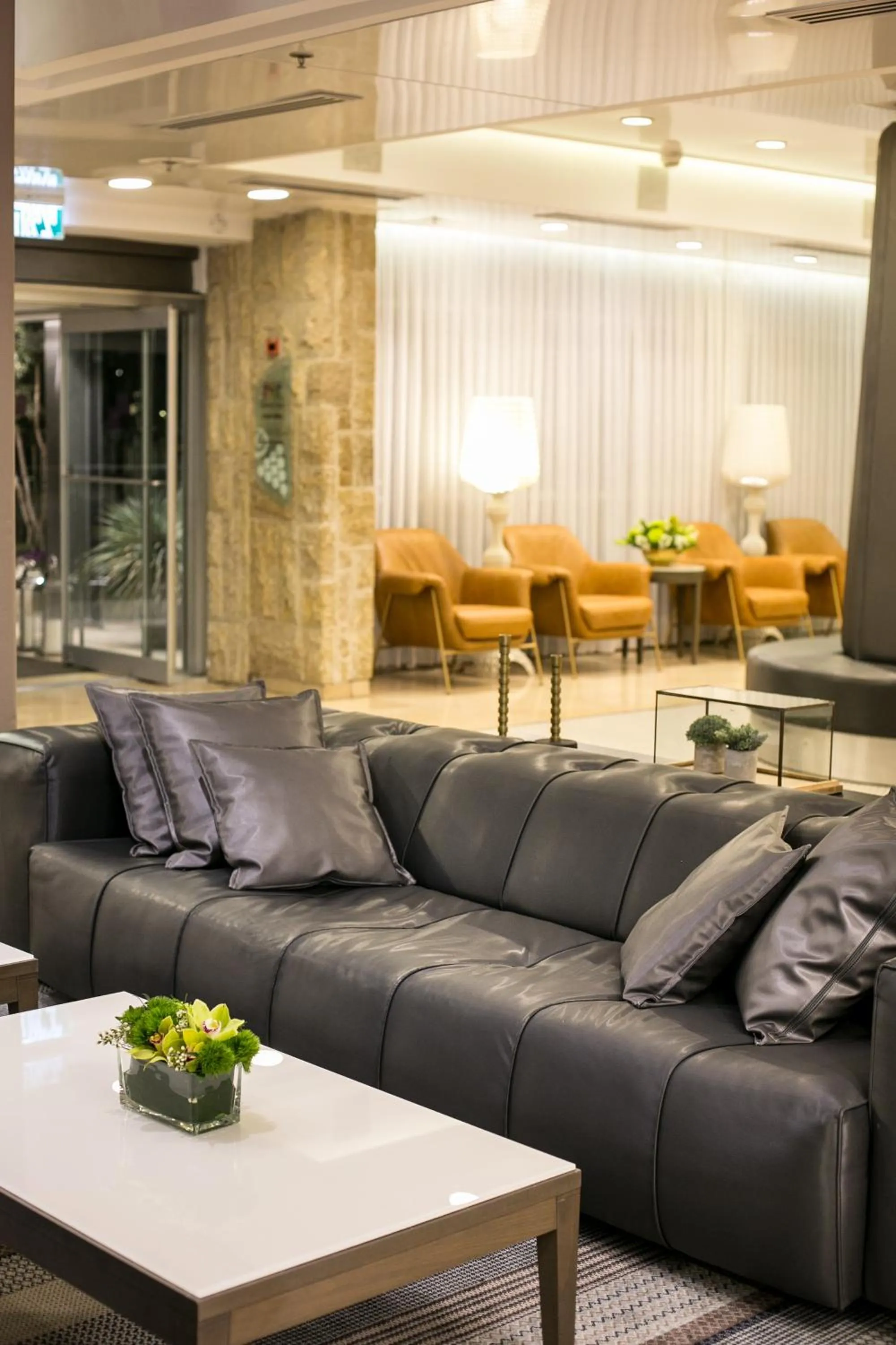 Lobby or reception in Hotel Yehuda
