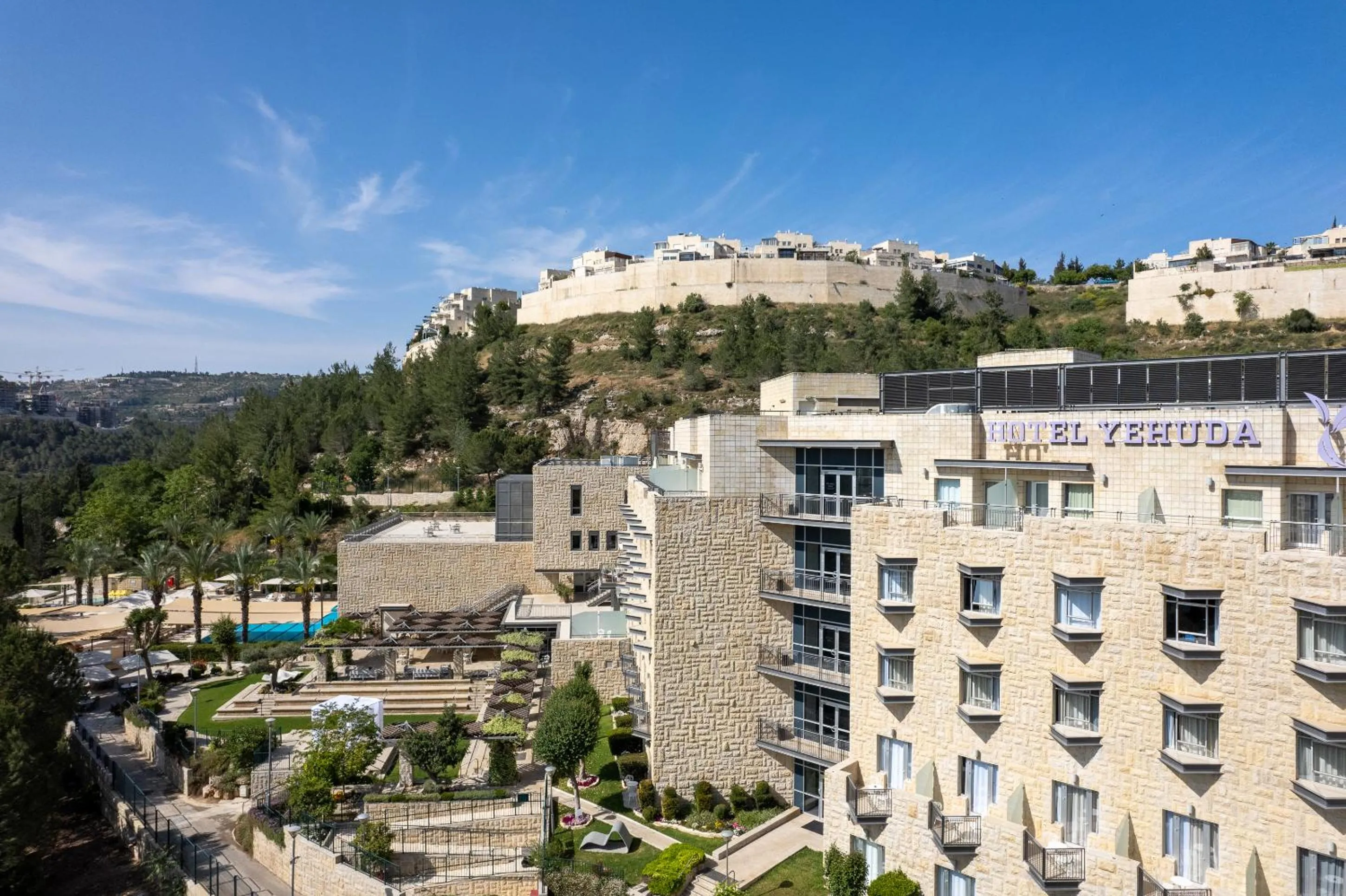 Property building in Hotel Yehuda