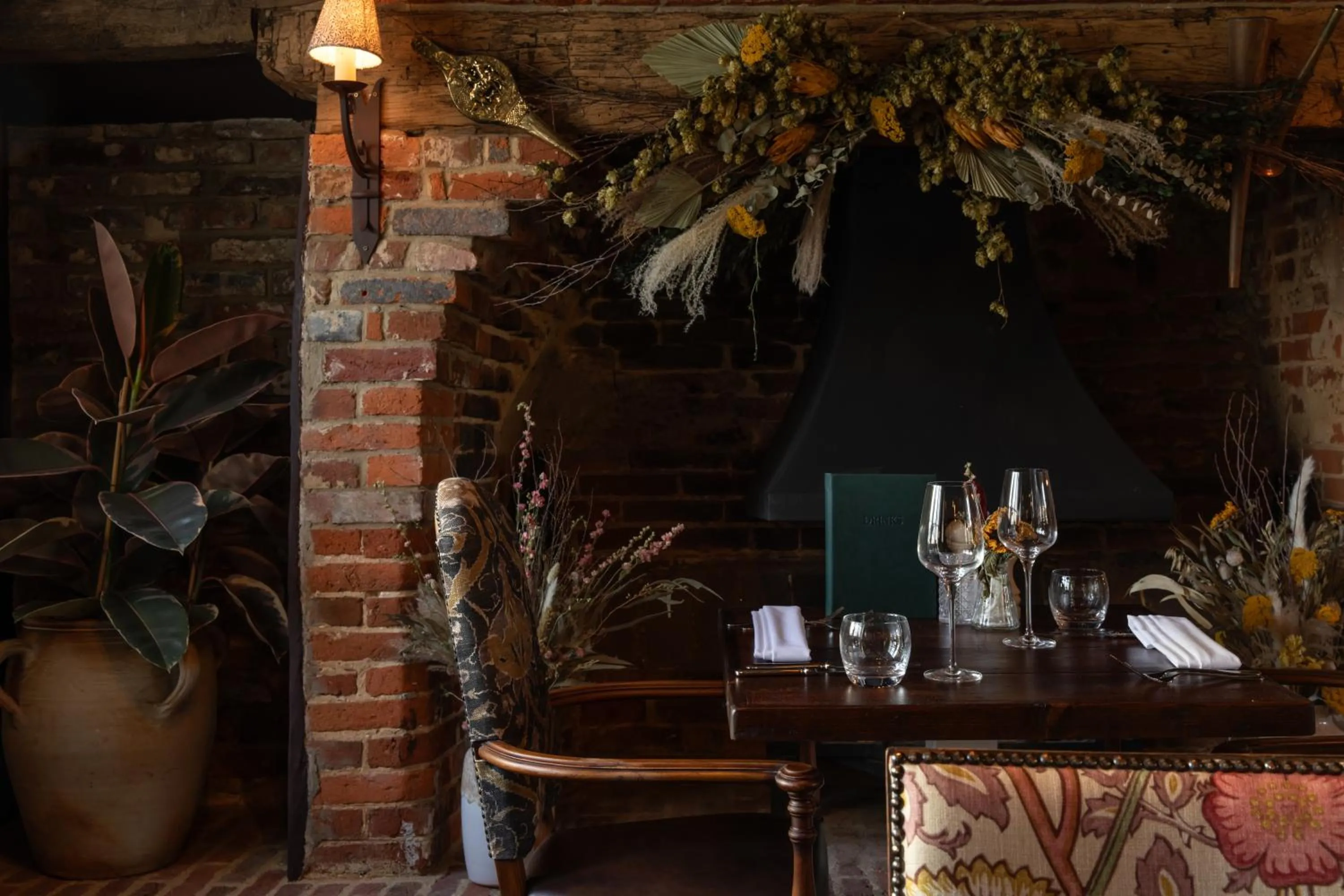 Restaurant/places to eat in The Crown Inn