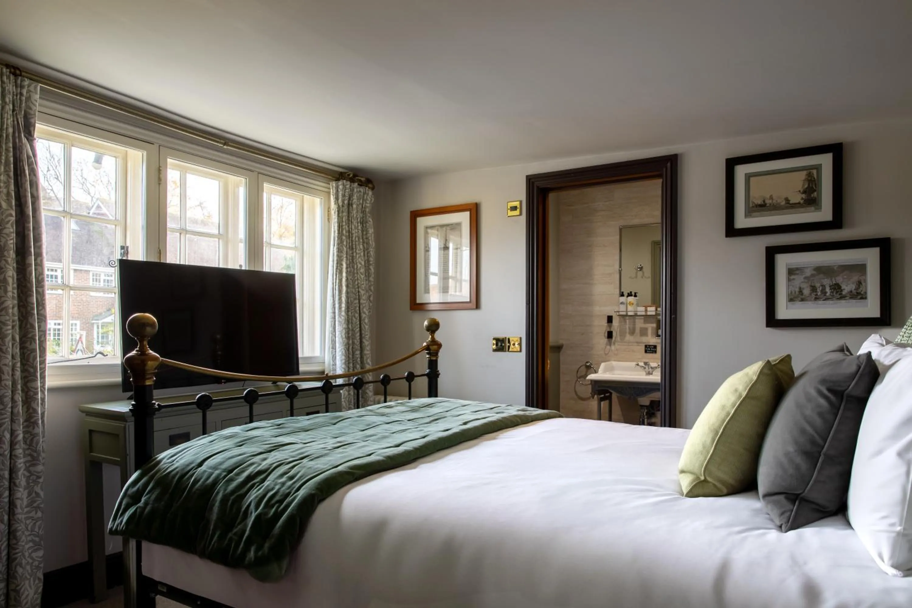 Bed in The Crown Inn