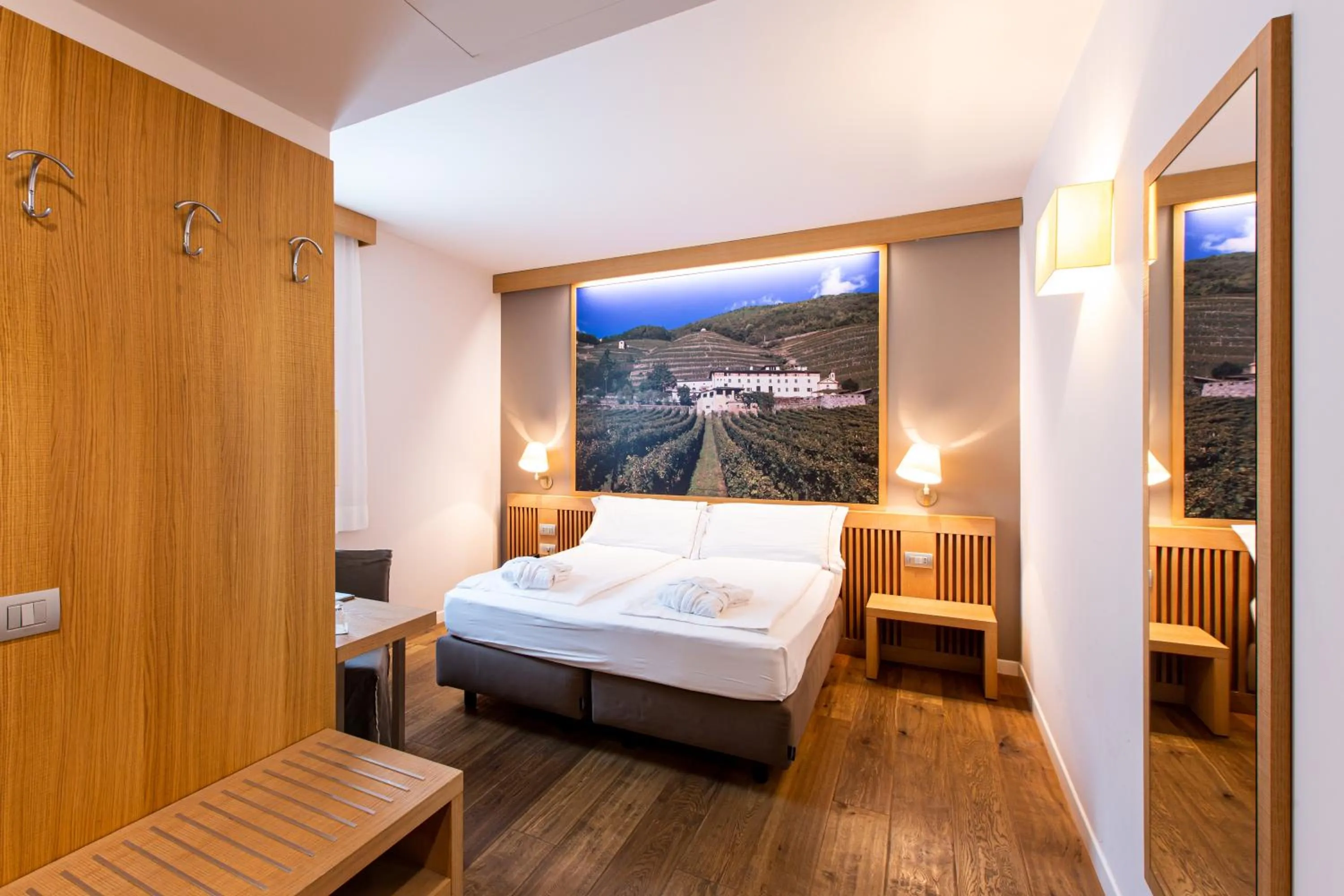 Photo of the whole room, Bed in Wine Hotel Retici Balzi