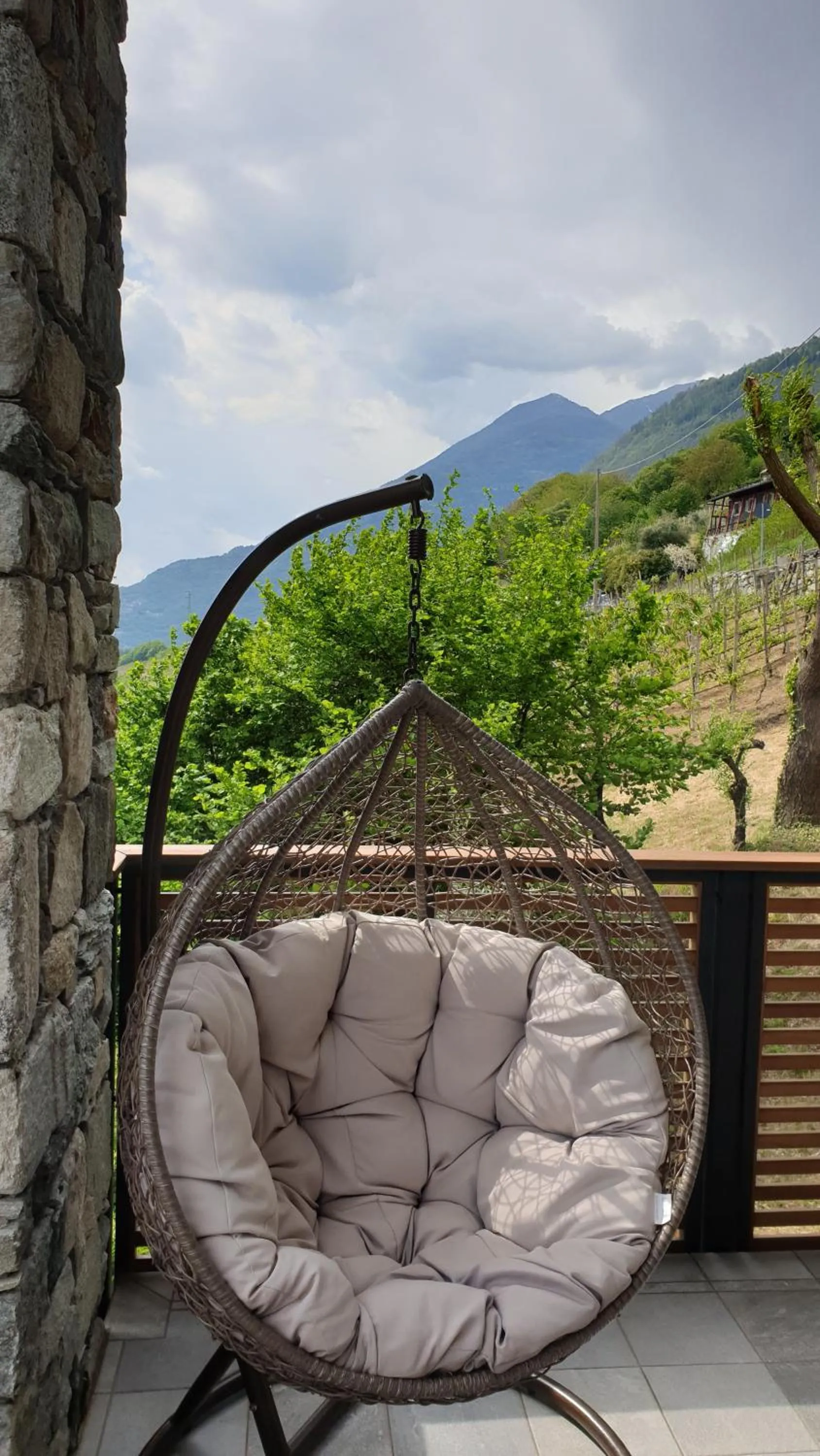 Mountain view in Wine Hotel Retici Balzi