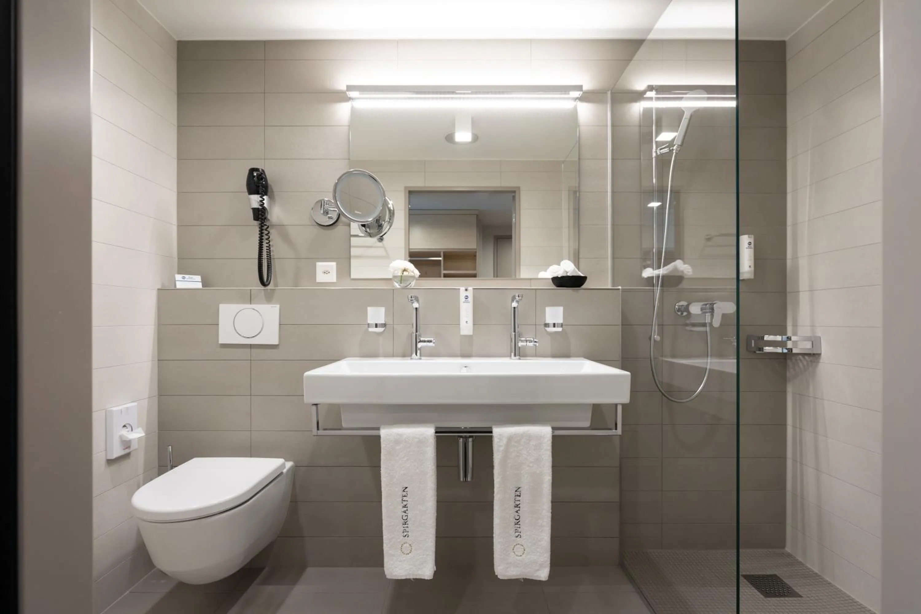 Shower in Hotel Spirgarten