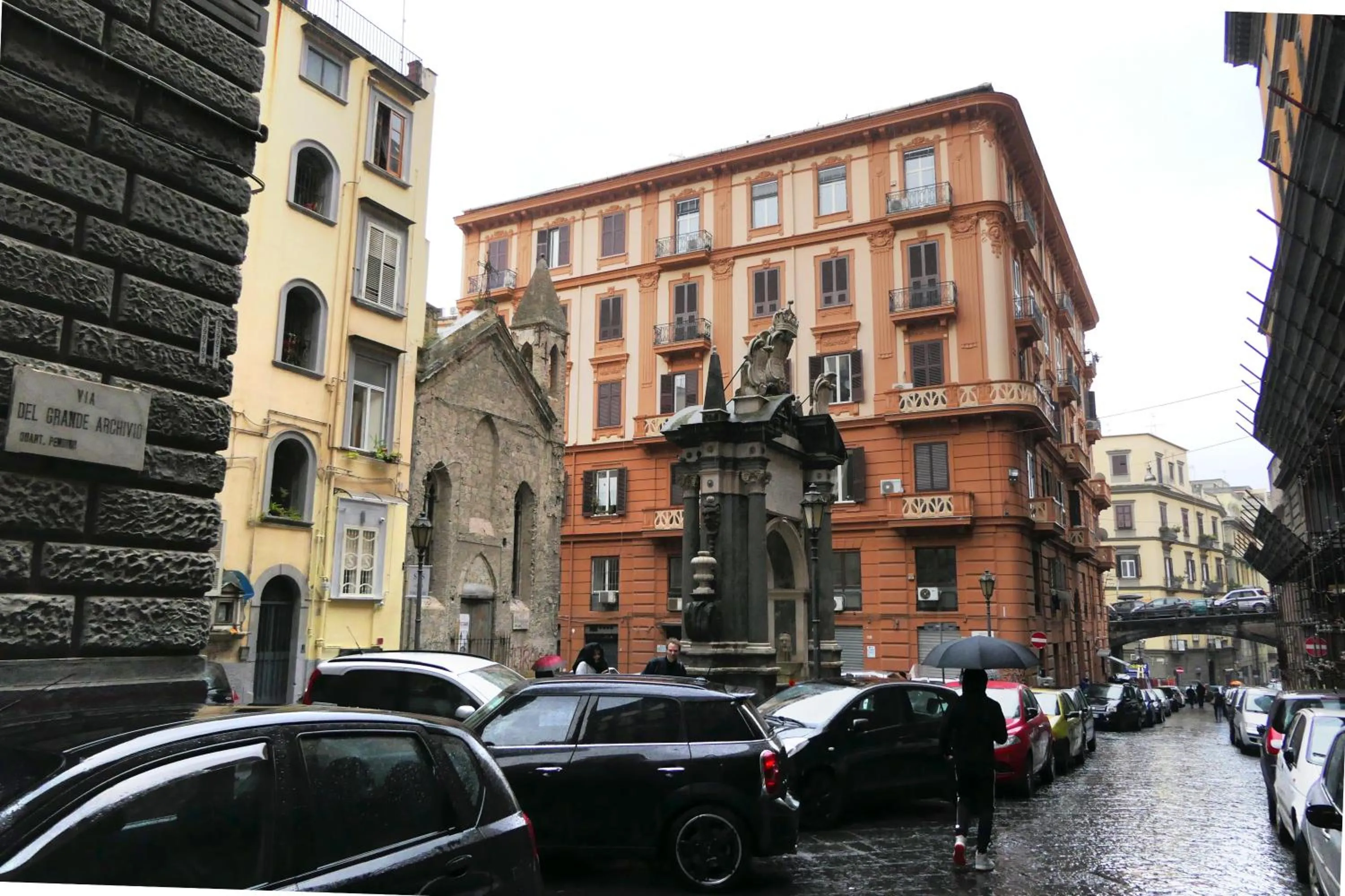 Property building in Spaccanapoli B&B City Soul