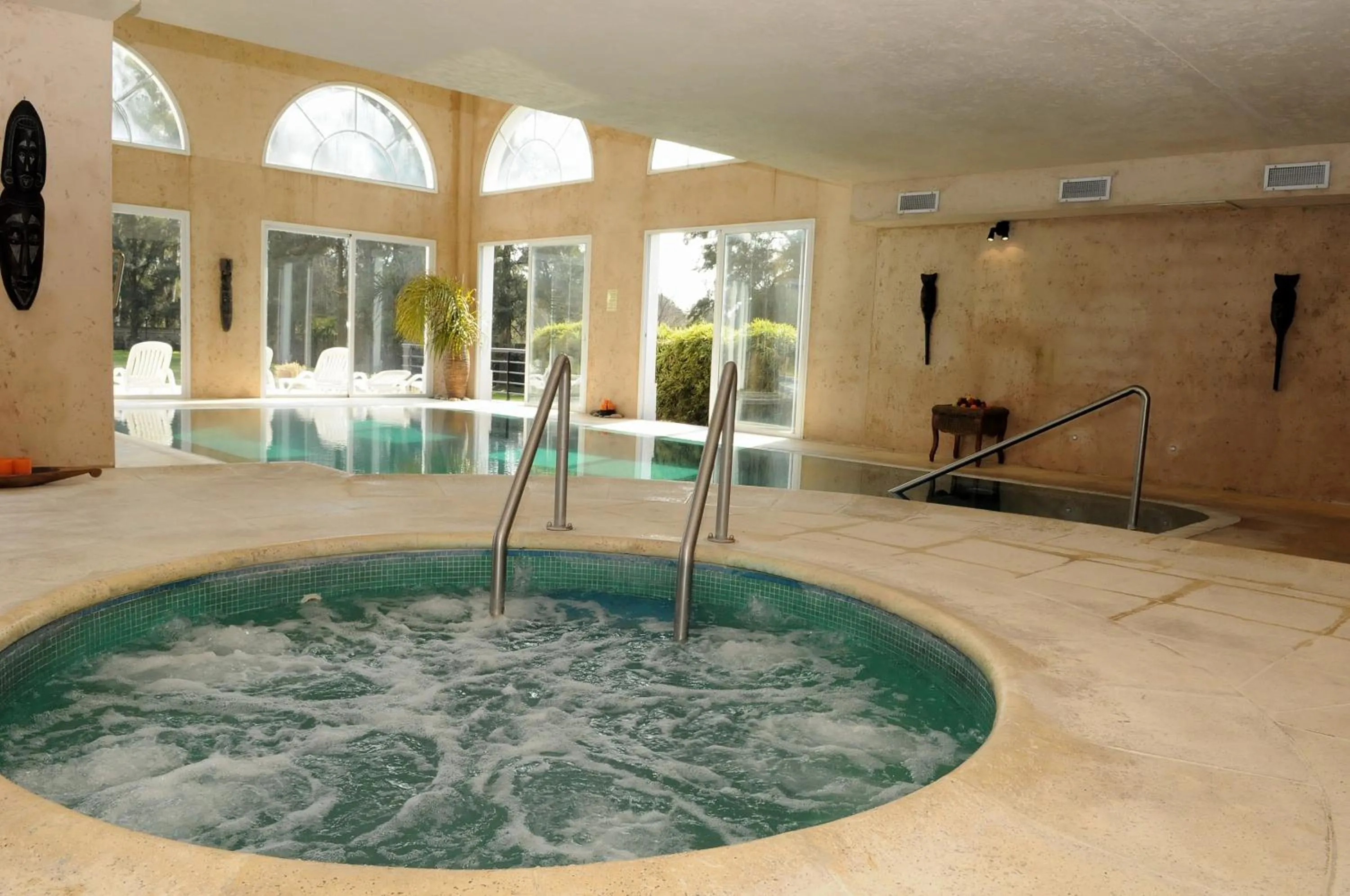 Spa and wellness centre/facilities in Howard Johnson Pilar Resort Spa & Convention Center