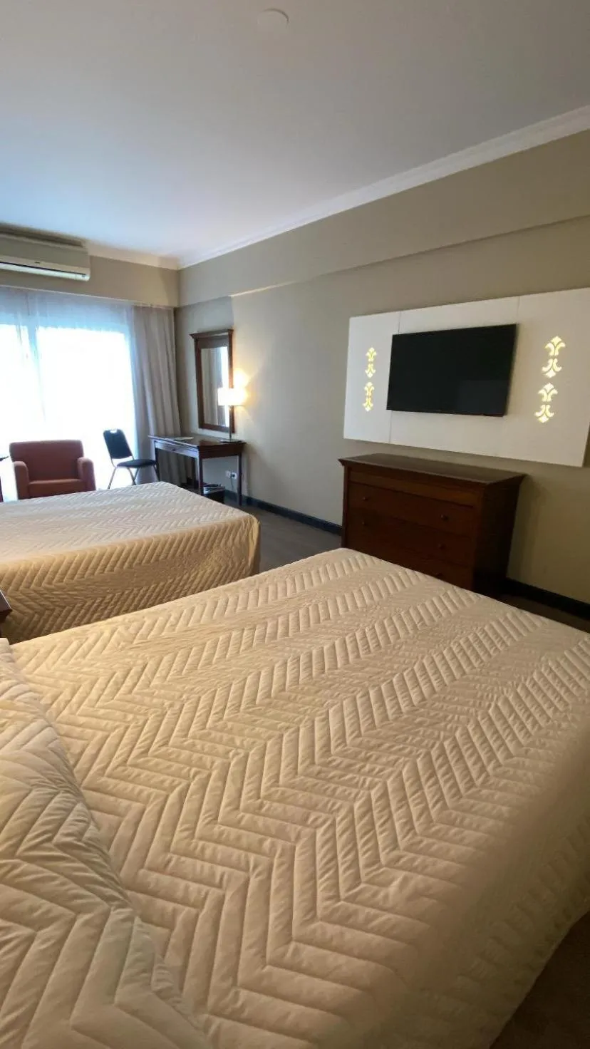 Bedroom, Bed in Howard Johnson Pilar Resort Spa & Convention Center