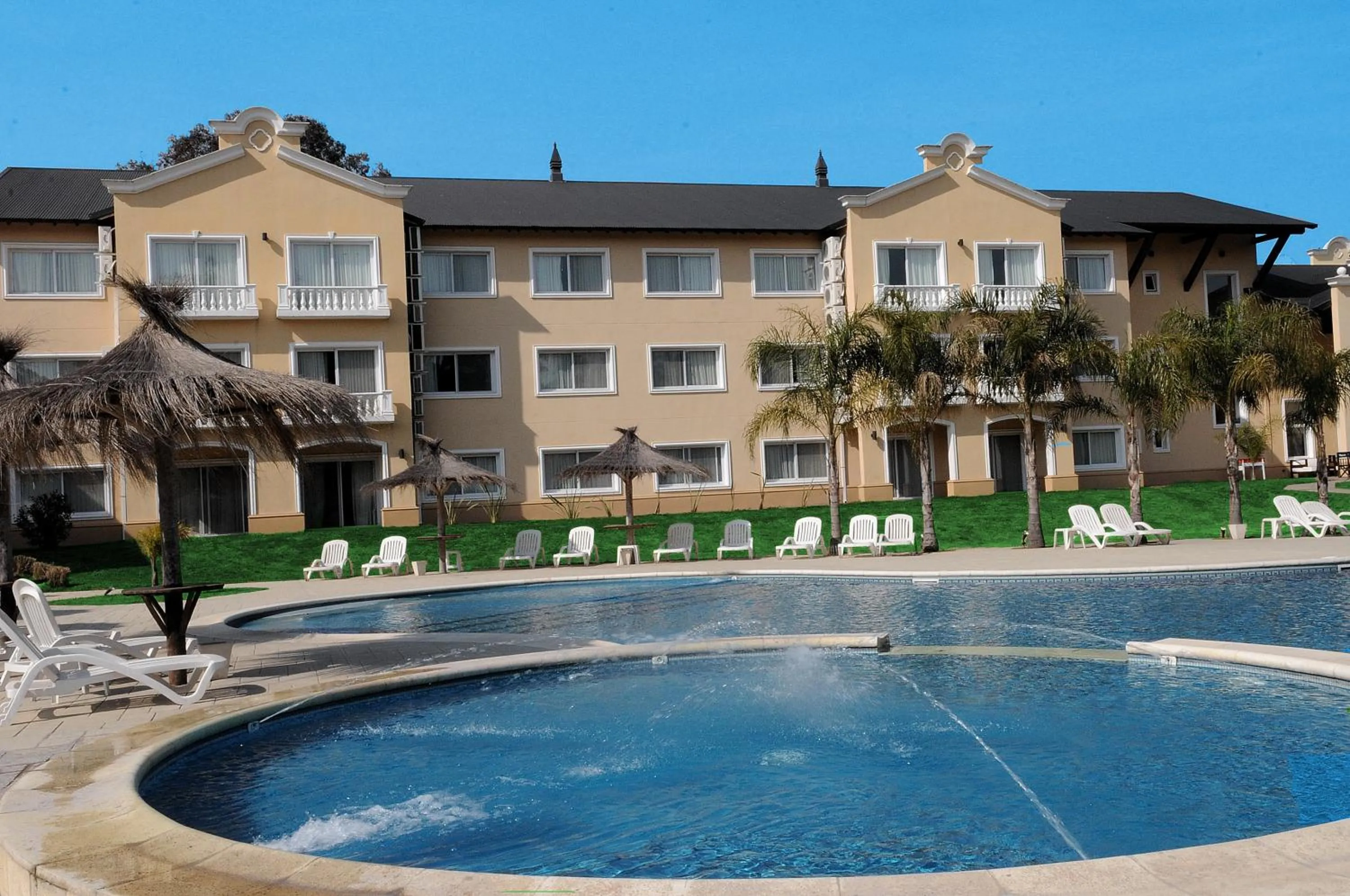 Property building in Howard Johnson Pilar Resort Spa & Convention Center