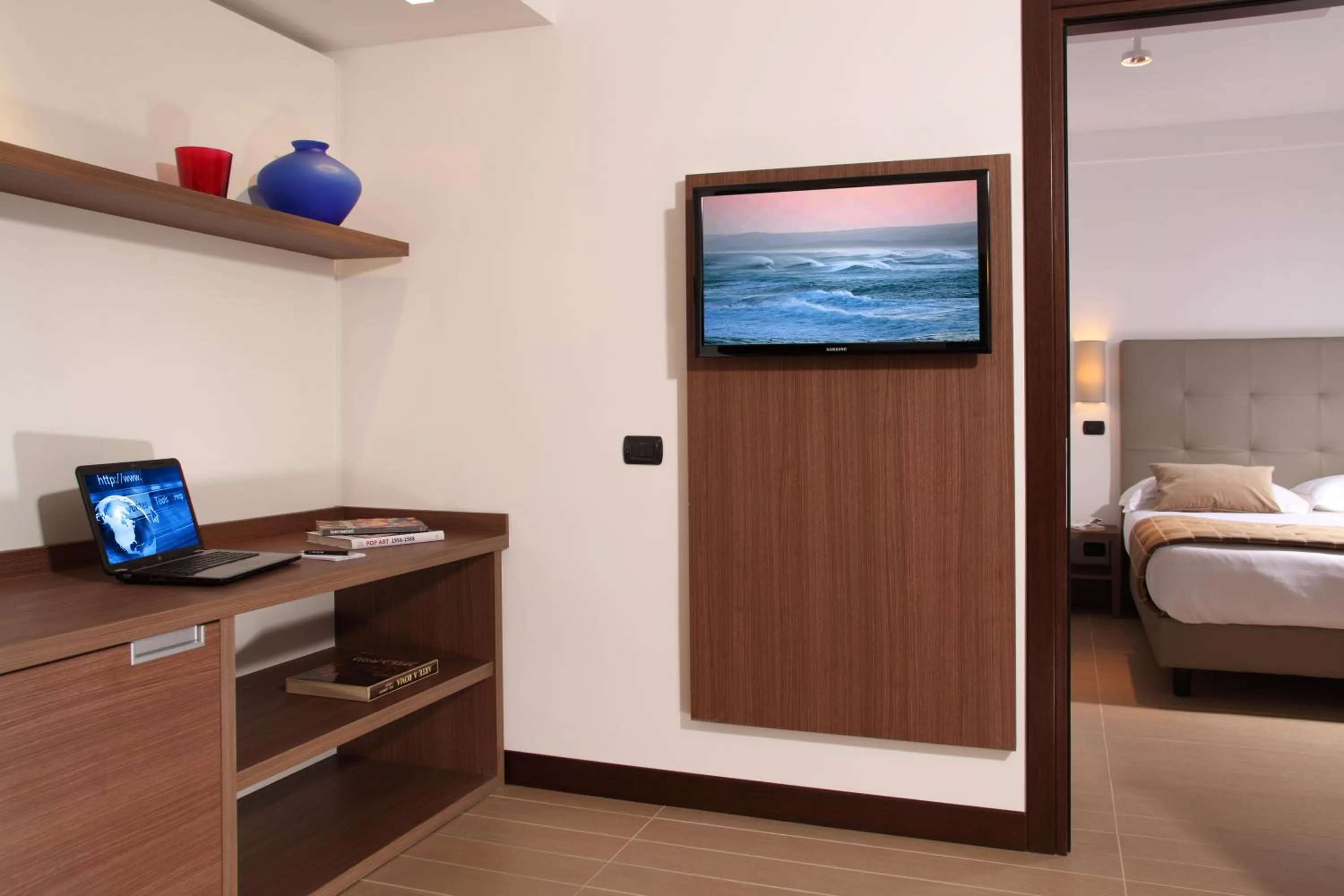 TV and multimedia, Bed in Residence Hotel Parioli
