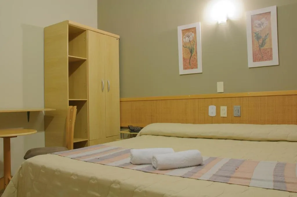 Bedroom, Bed in Hotel Montana Serra Negra