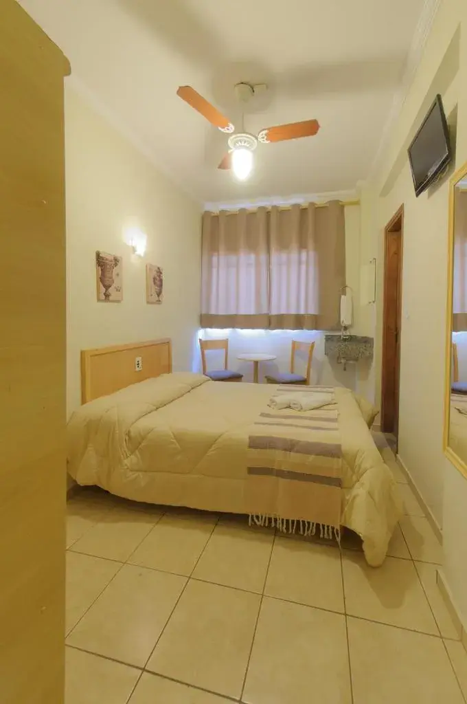 Economy Double Room in Hotel Montana Serra Negra Economy Double Room in Hotel Montana Serra Negra