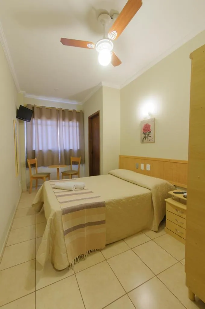 Bedroom, Bed in Hotel Montana Serra Negra