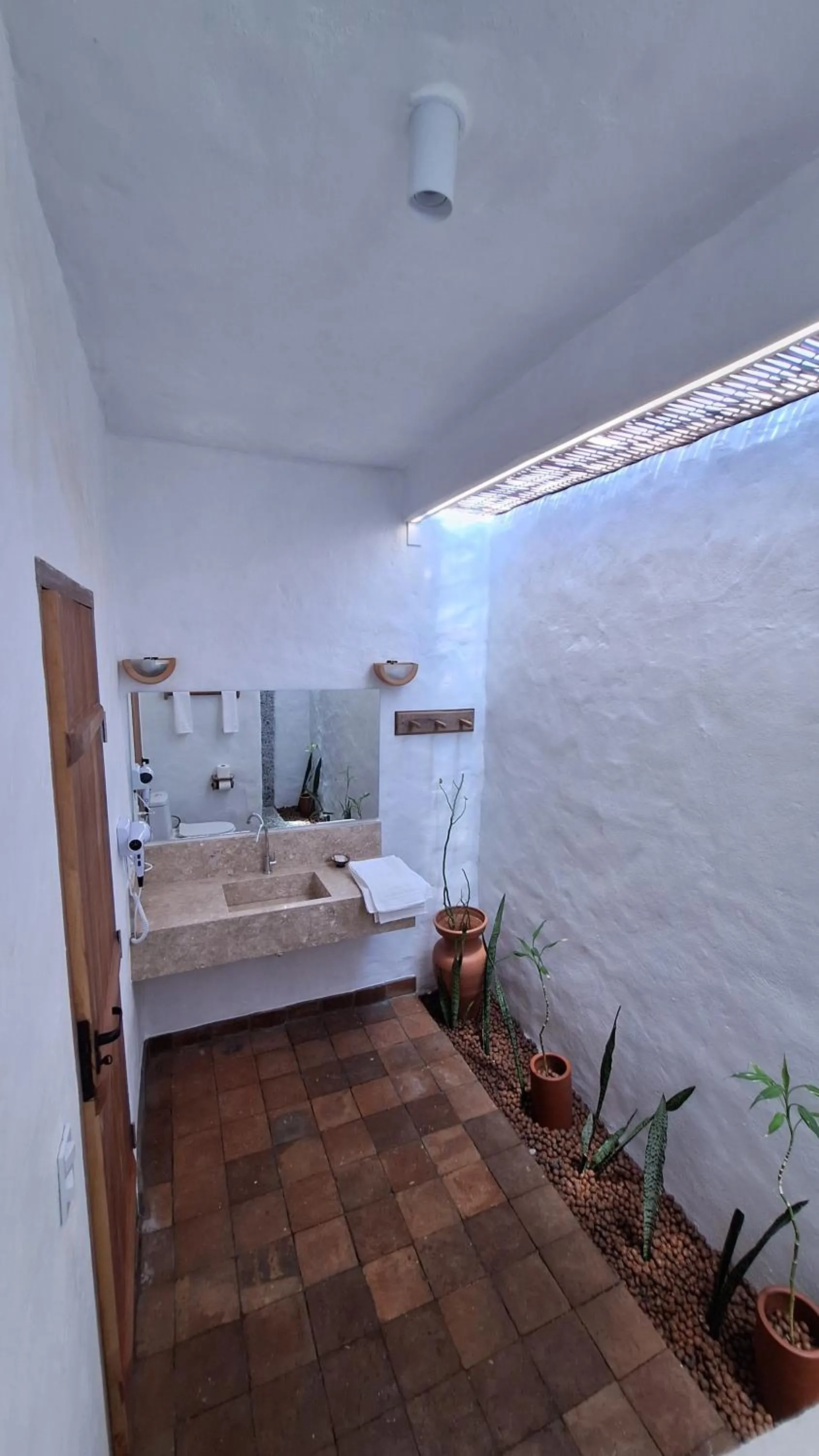 Bathroom, Bed in Pousada San Antonio Praia