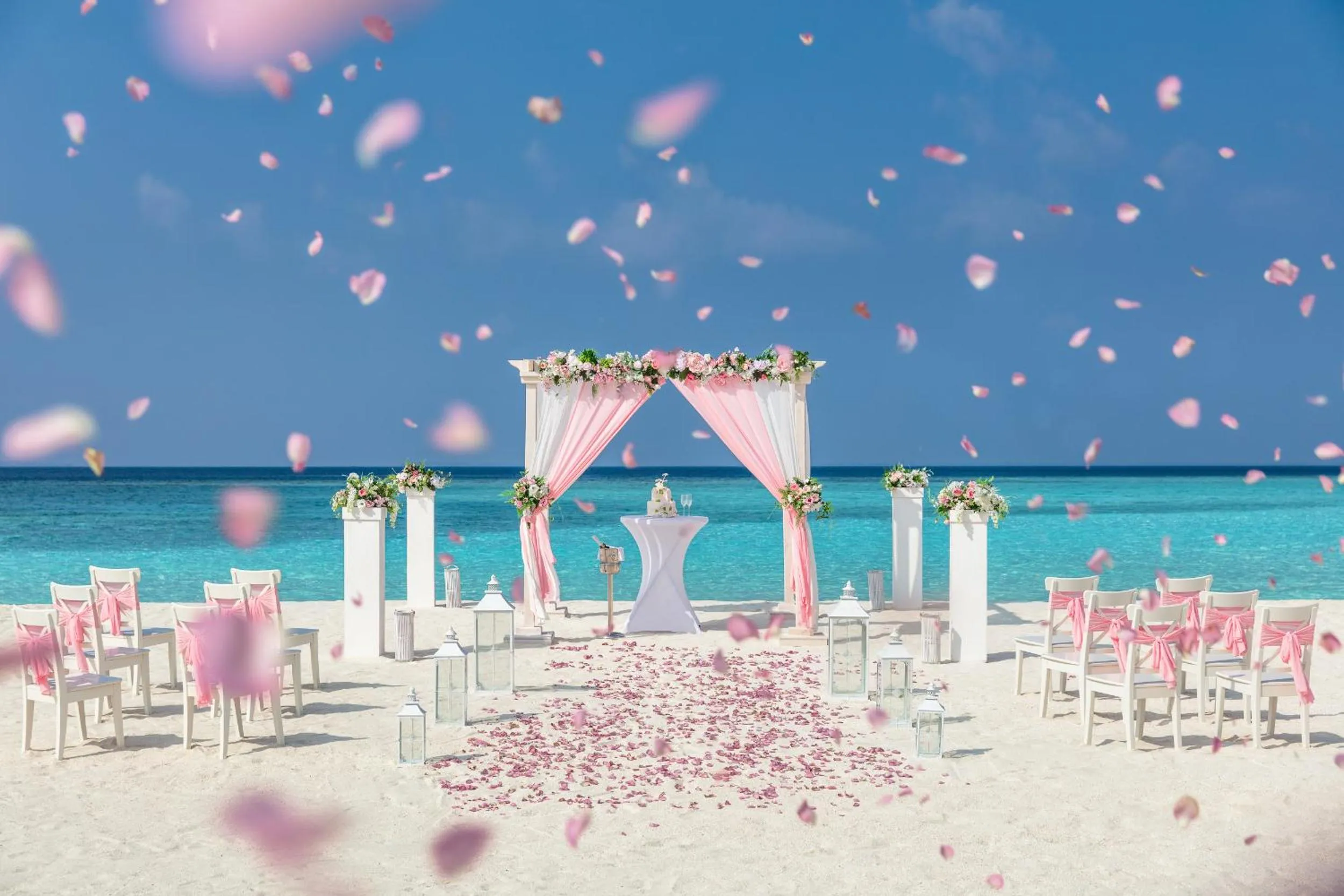 Banquet/Function facilities in Kuredhivaru Resort and Spa - Maldives