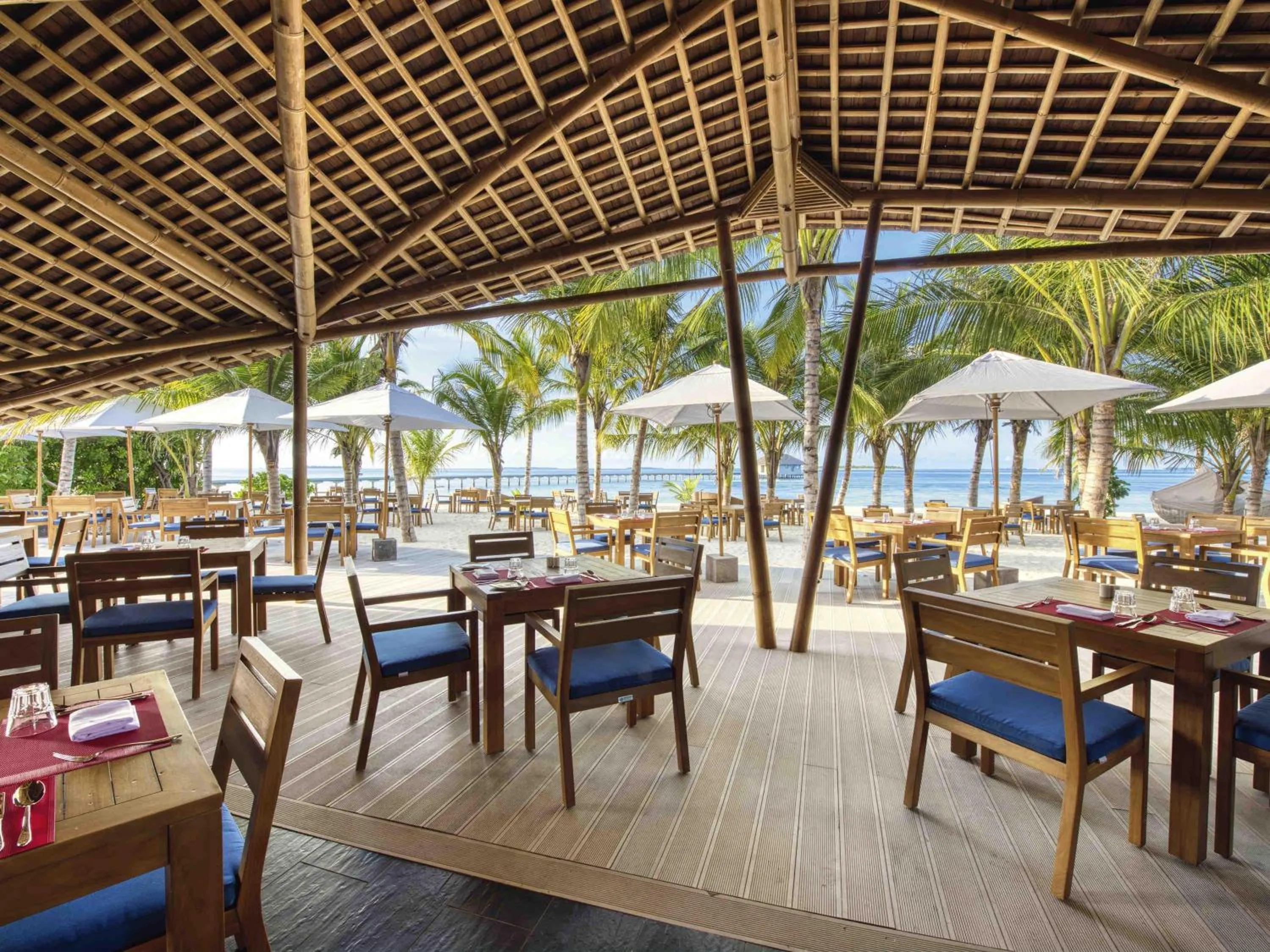 Restaurant/places to eat in Kuredhivaru Resort and Spa - Maldives