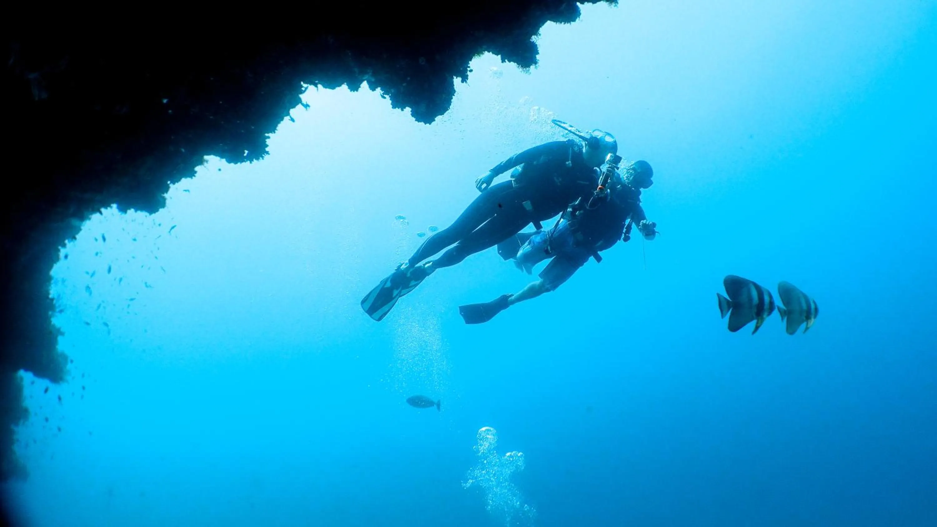 Property building in Kuredhivaru Resort and Spa - Maldives