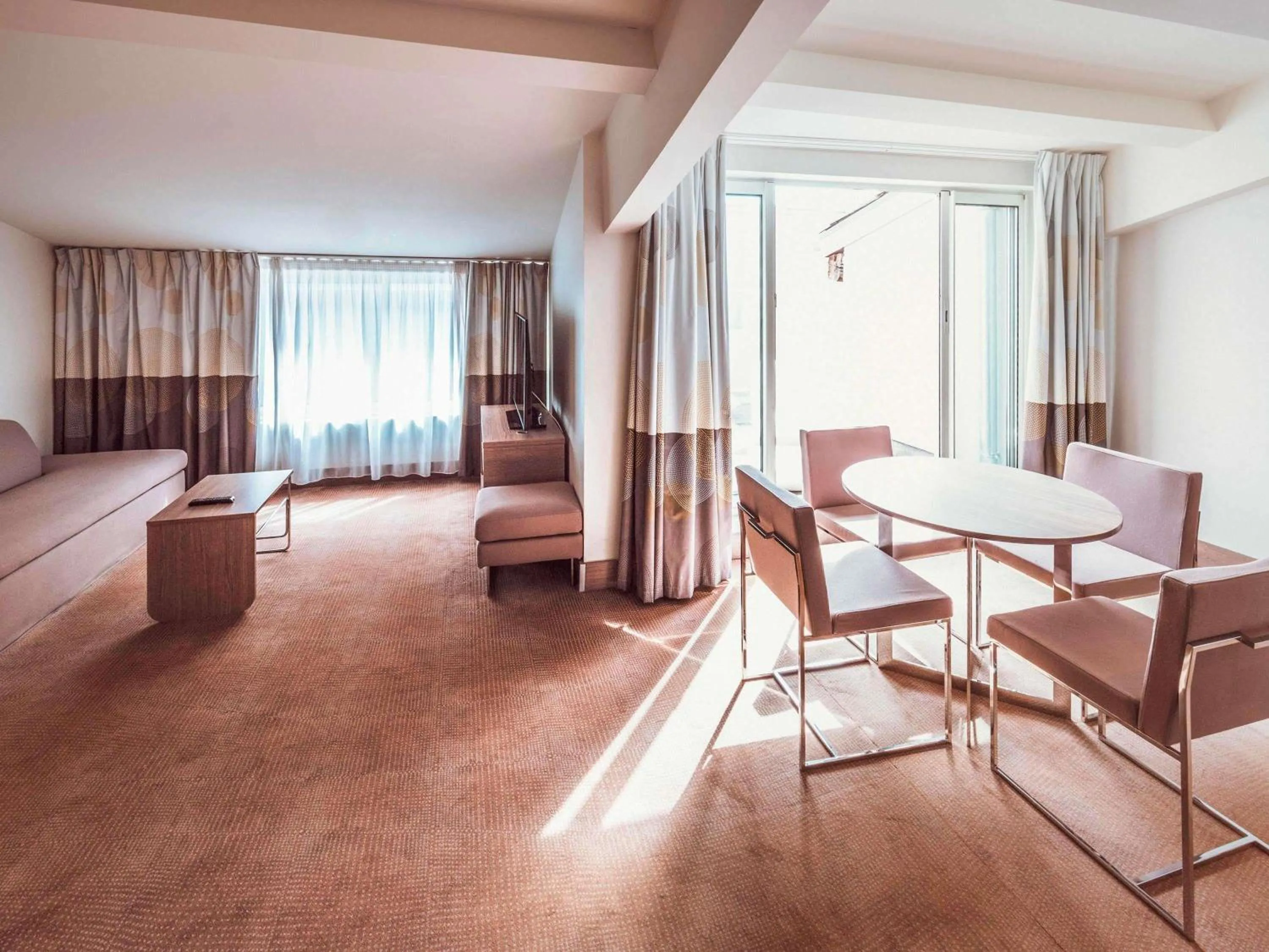 Other, Bed in Novotel Toulouse Centre Wilson