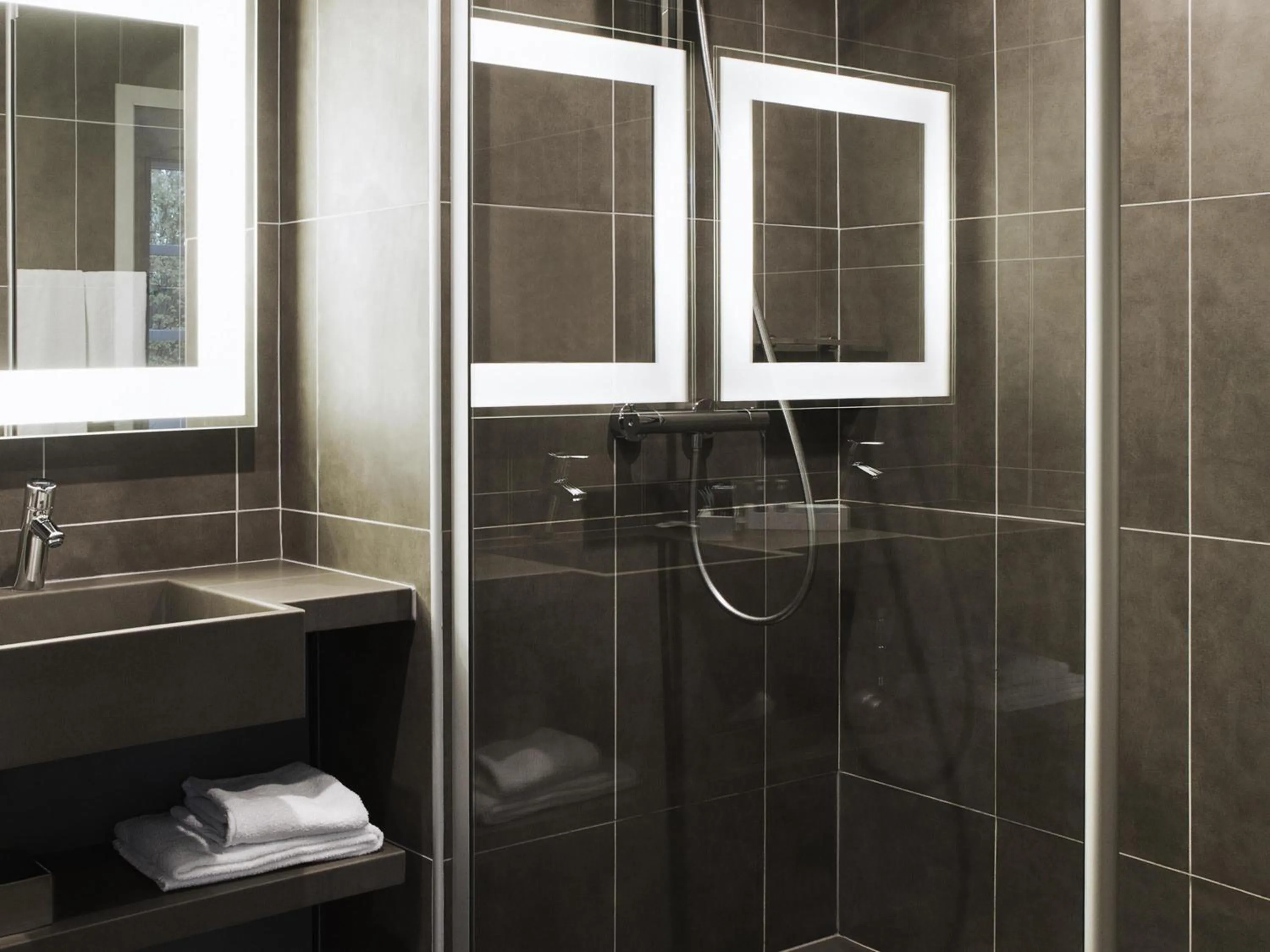 Bedroom in Novotel Toulouse Centre Wilson