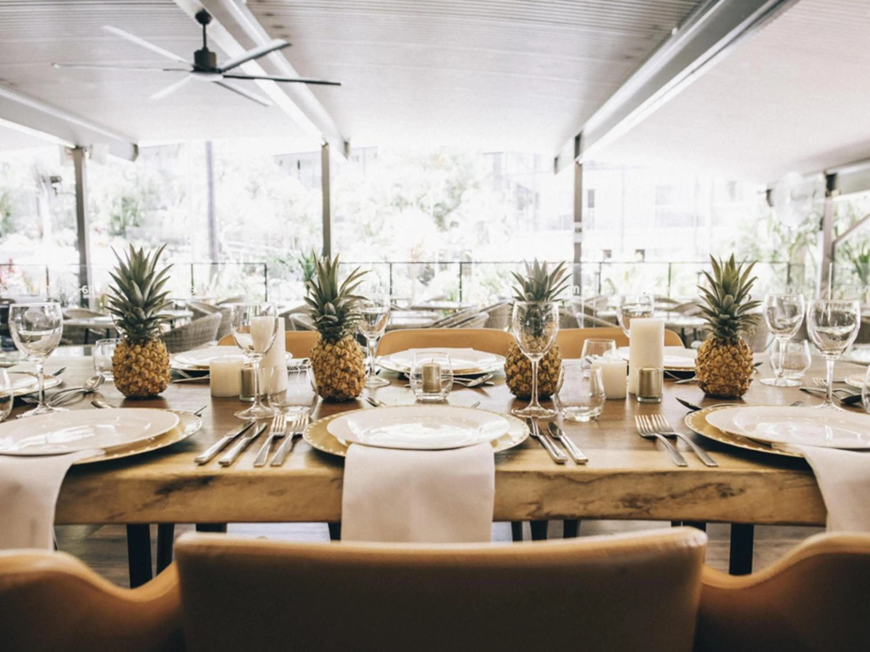 Restaurant/places to eat in Mantra Club Croc