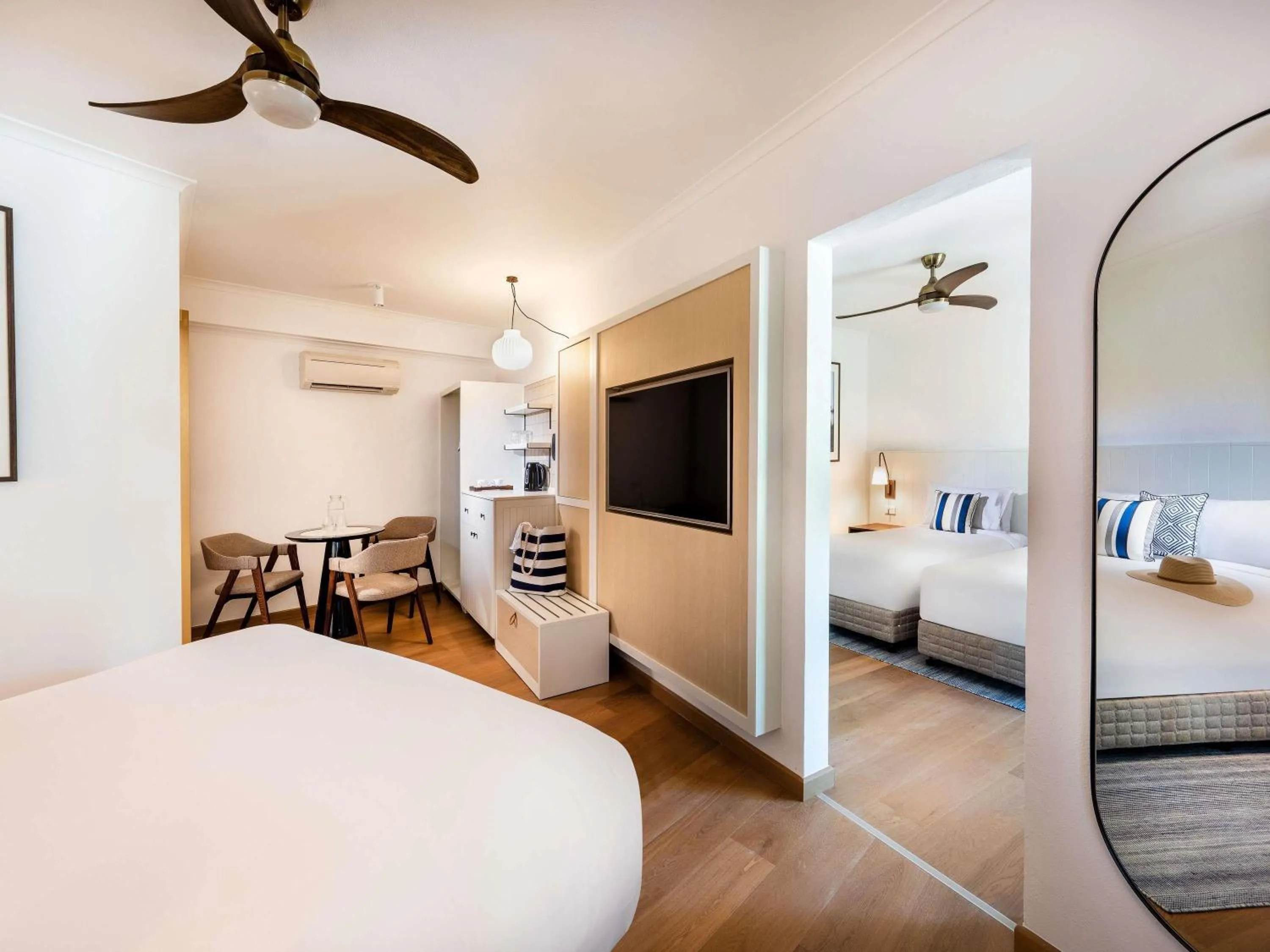 Property building, Bed in Mantra Club Croc