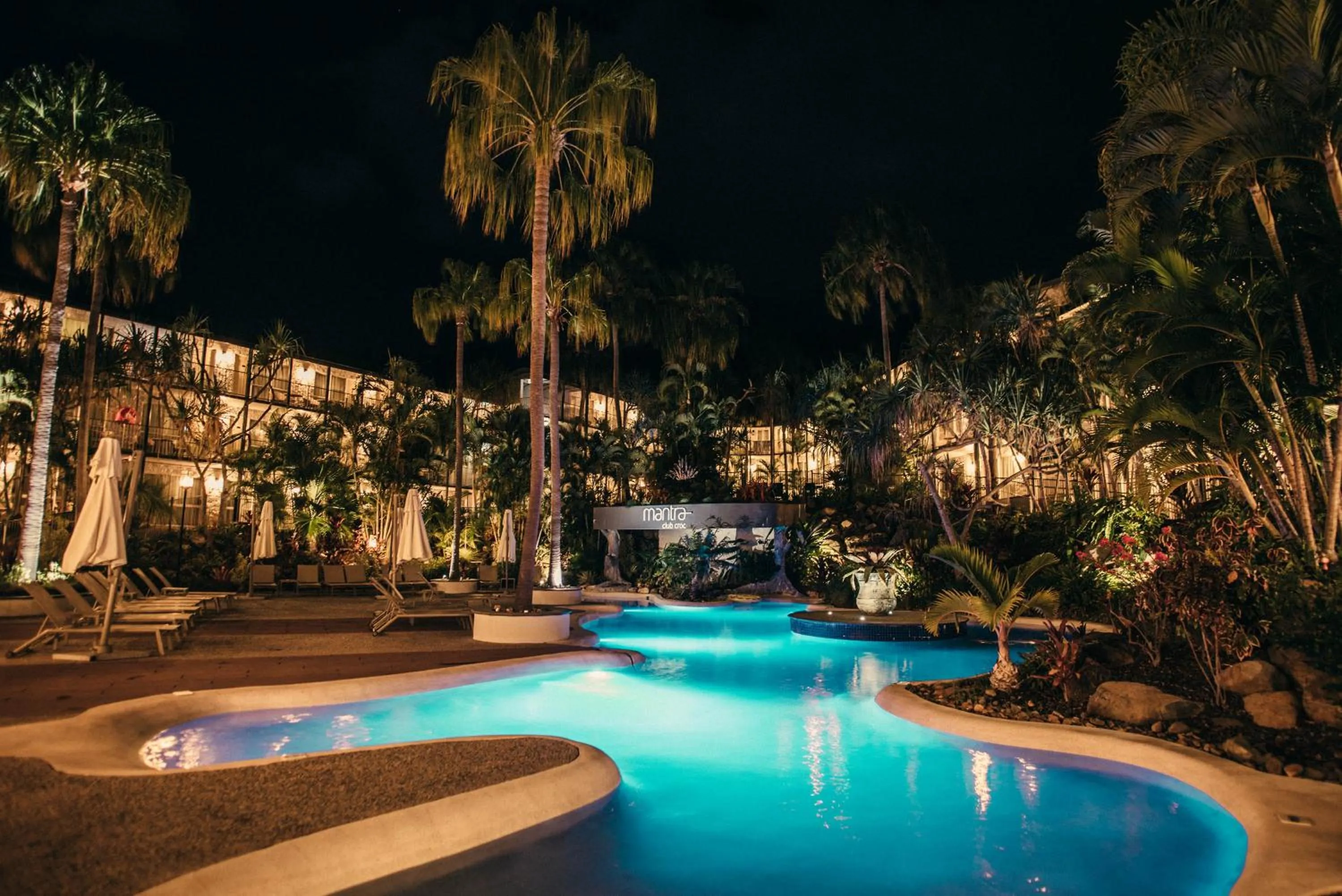 Swimming pool in Mantra Club Croc