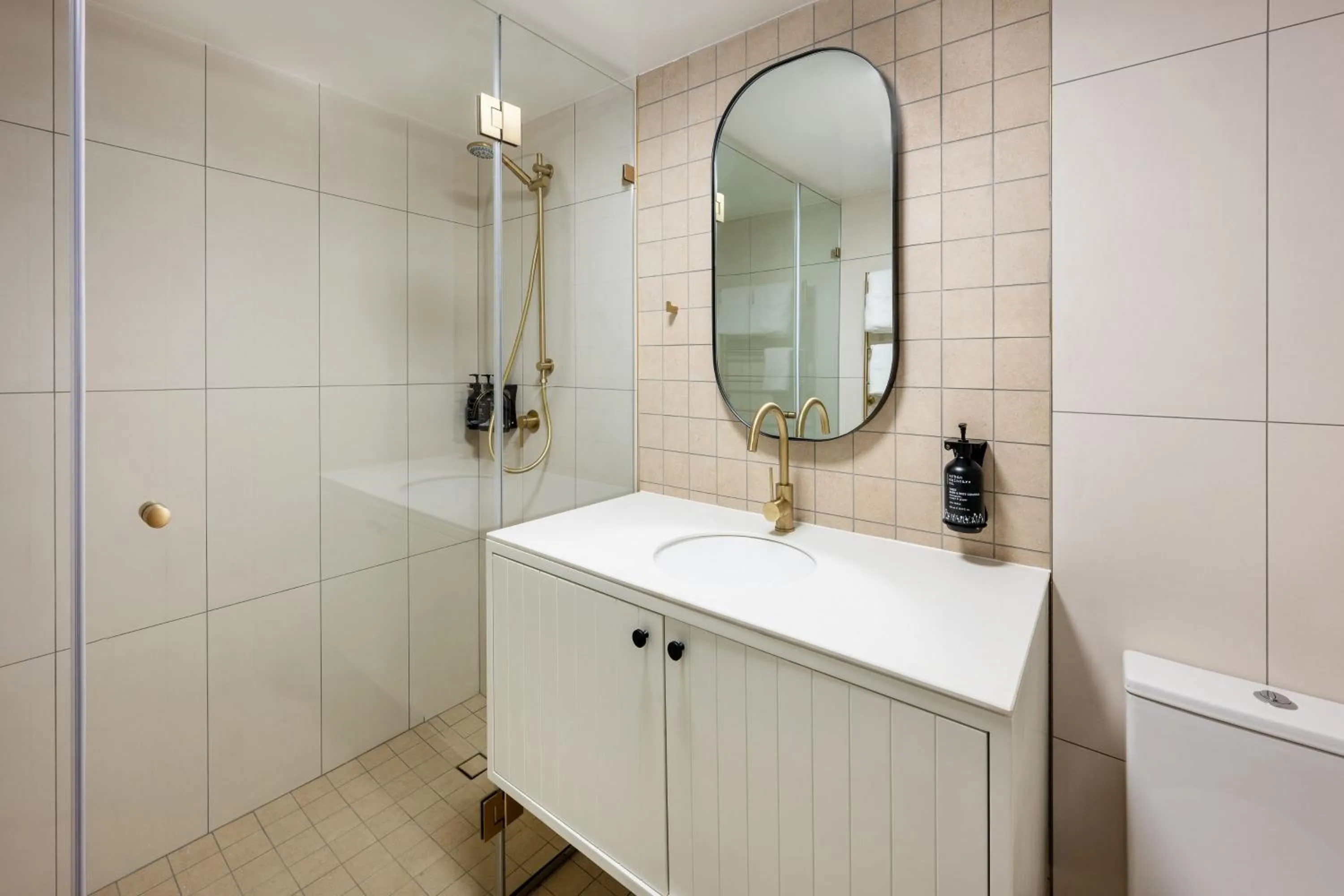 Bathroom in Mantra Club Croc