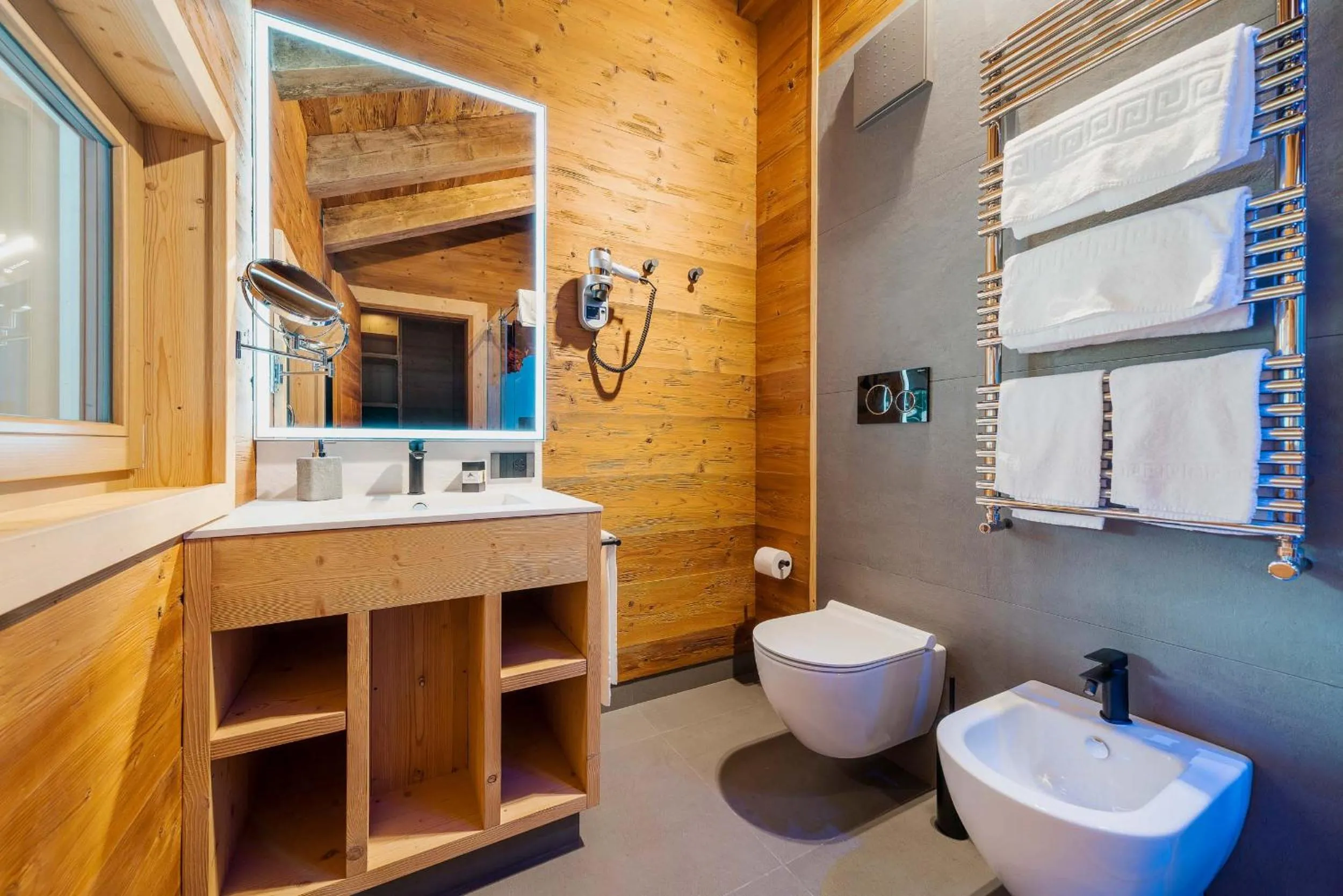 Toilet in Hotel Villa Alpina ***S