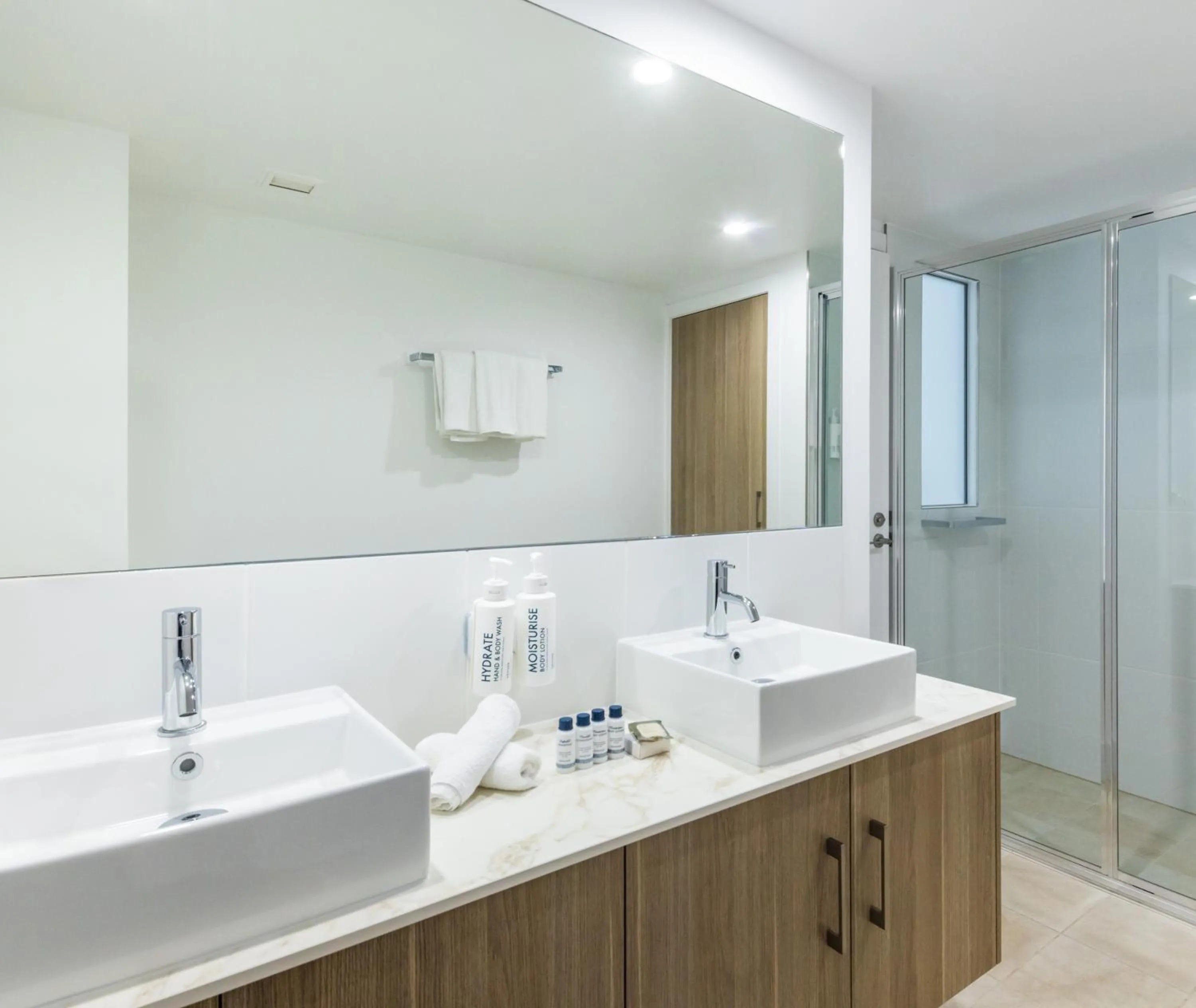 Bathroom in Oaks Port Douglas Resort